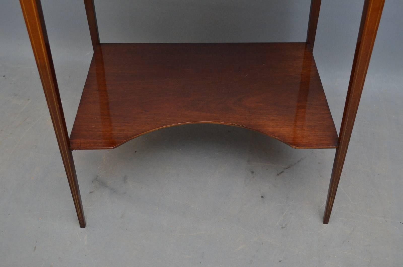 Late Victorian Mahogany Bijouterie Table 2