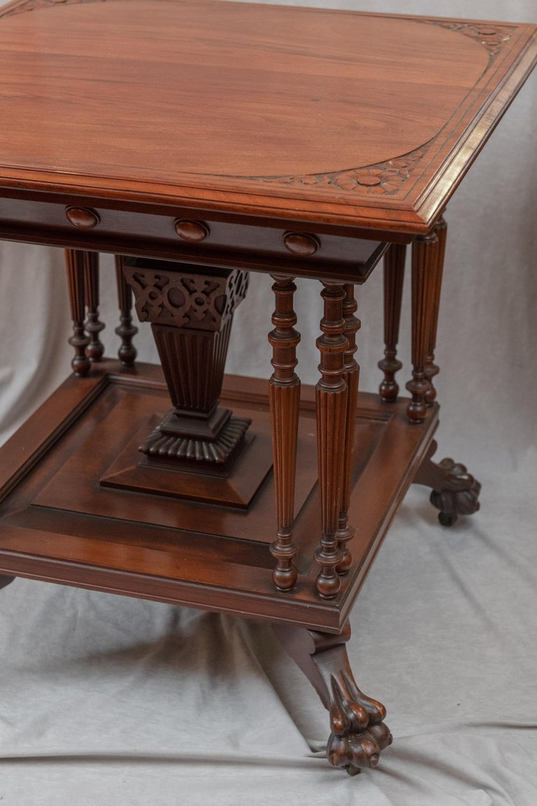 Late Victorian Mahogany Parlor Table at 1stDibs
