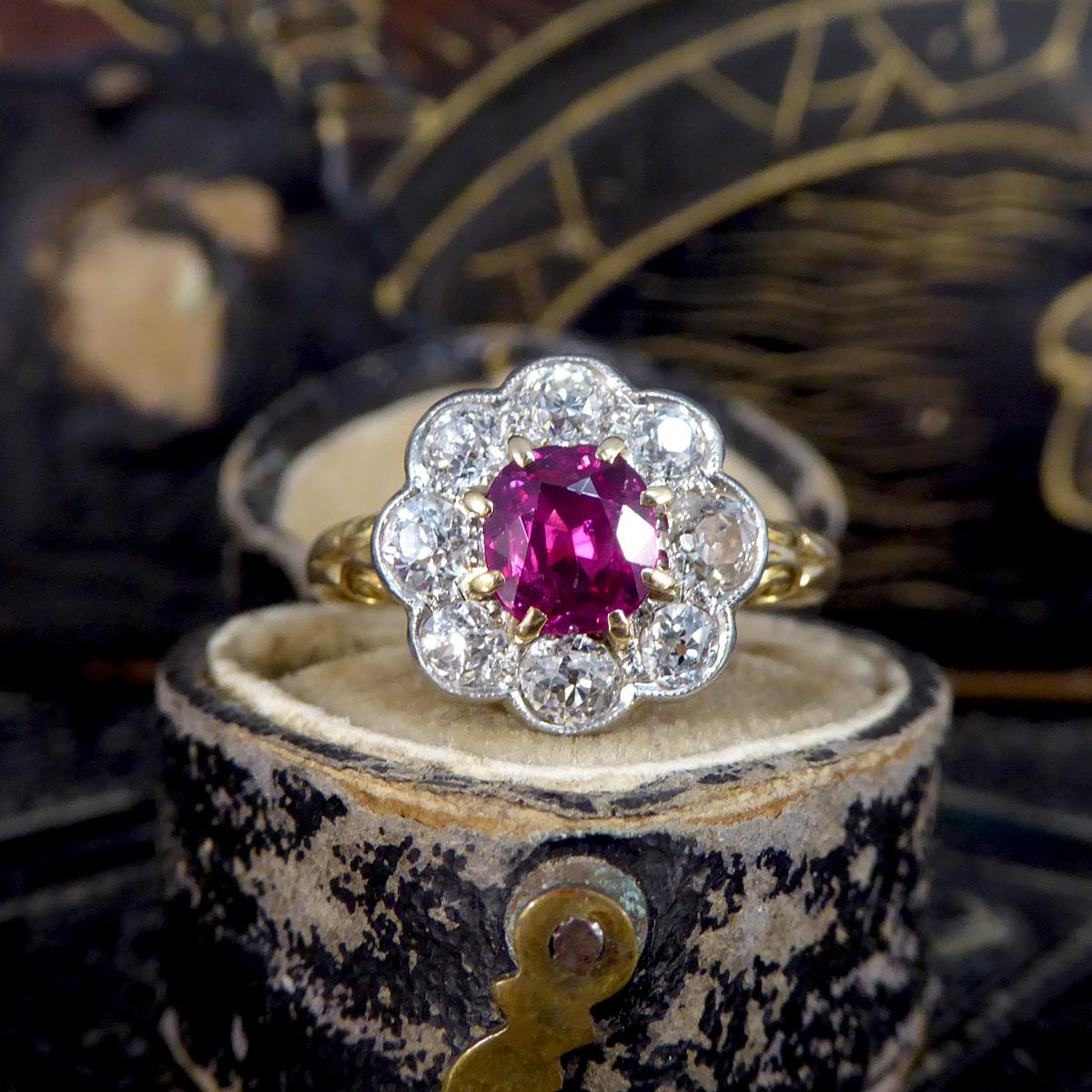Late Victorian No Heat Burma Ruby and Diamond Cluster Ring in 18ct Yellow Gold For Sale 1