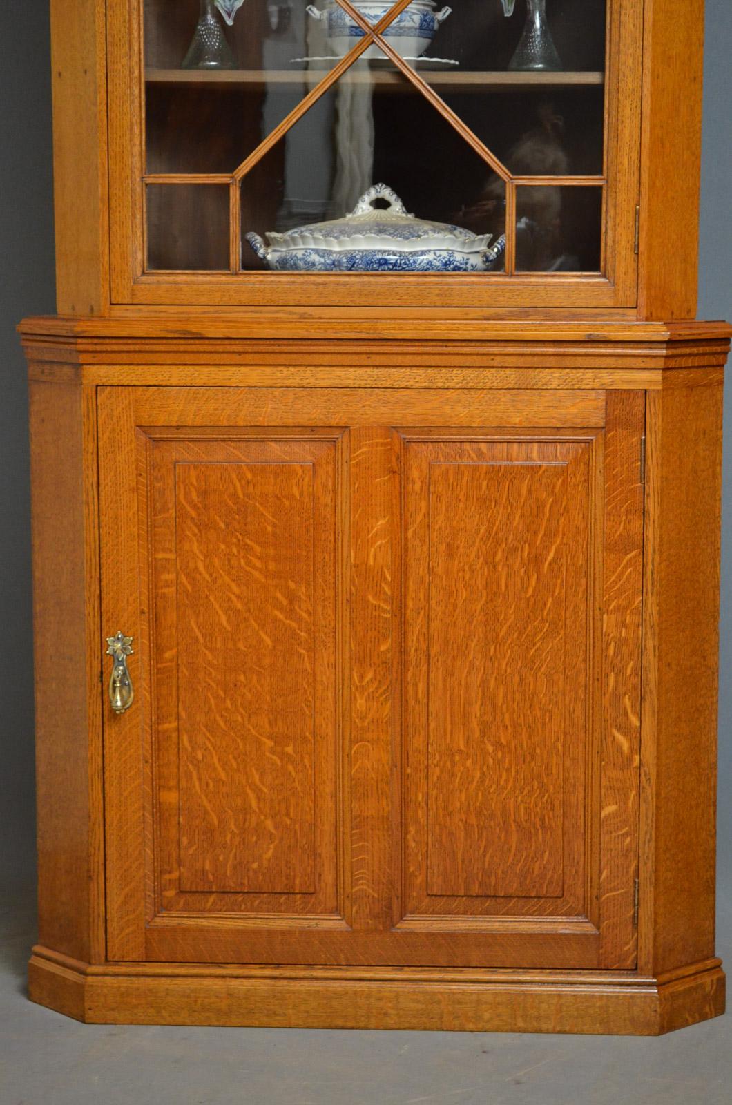 Late 19th Century Late Victorian Oak Floor Standing Corner Cupboard