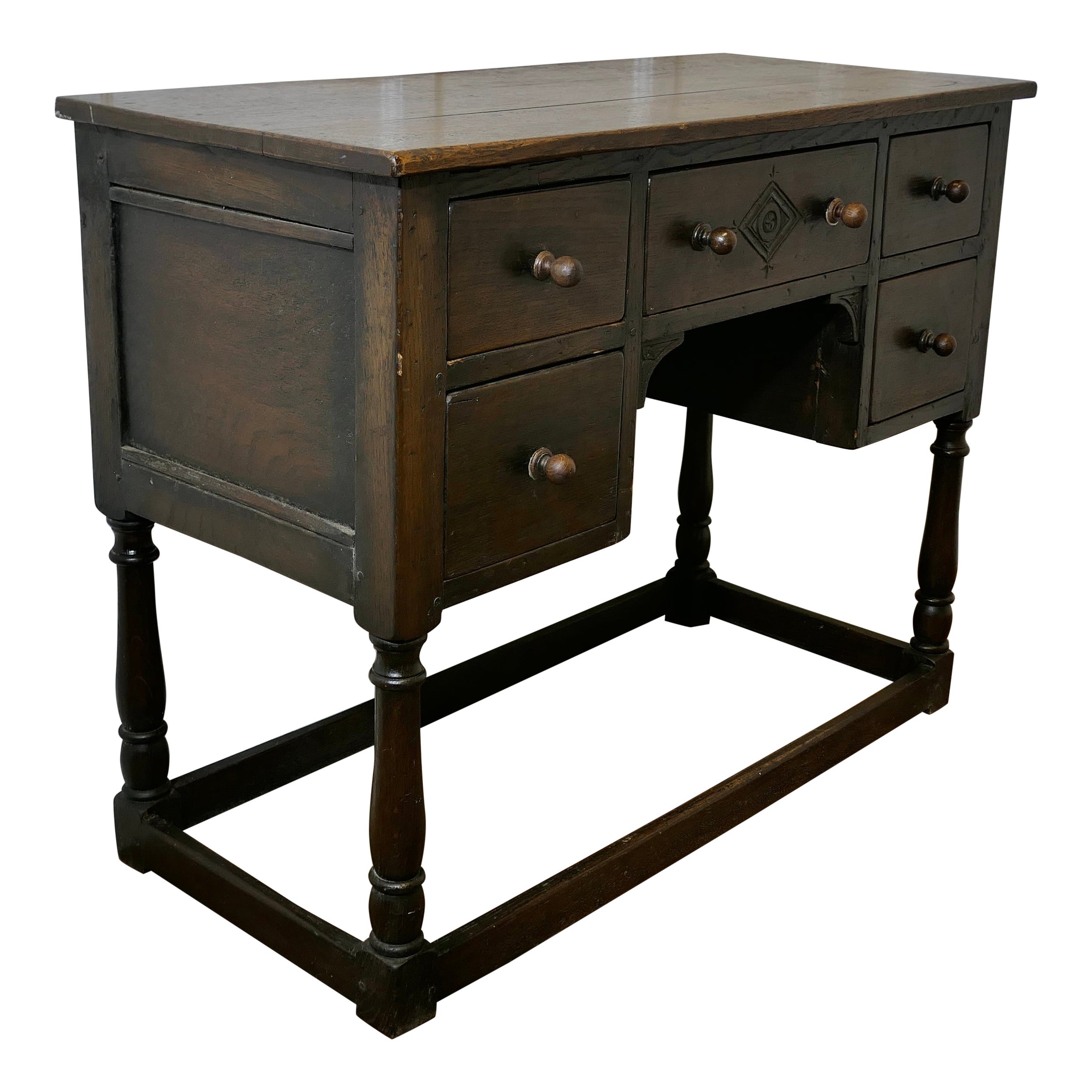 Late Victorian Oak Writing Table   This is a good solid quality piece