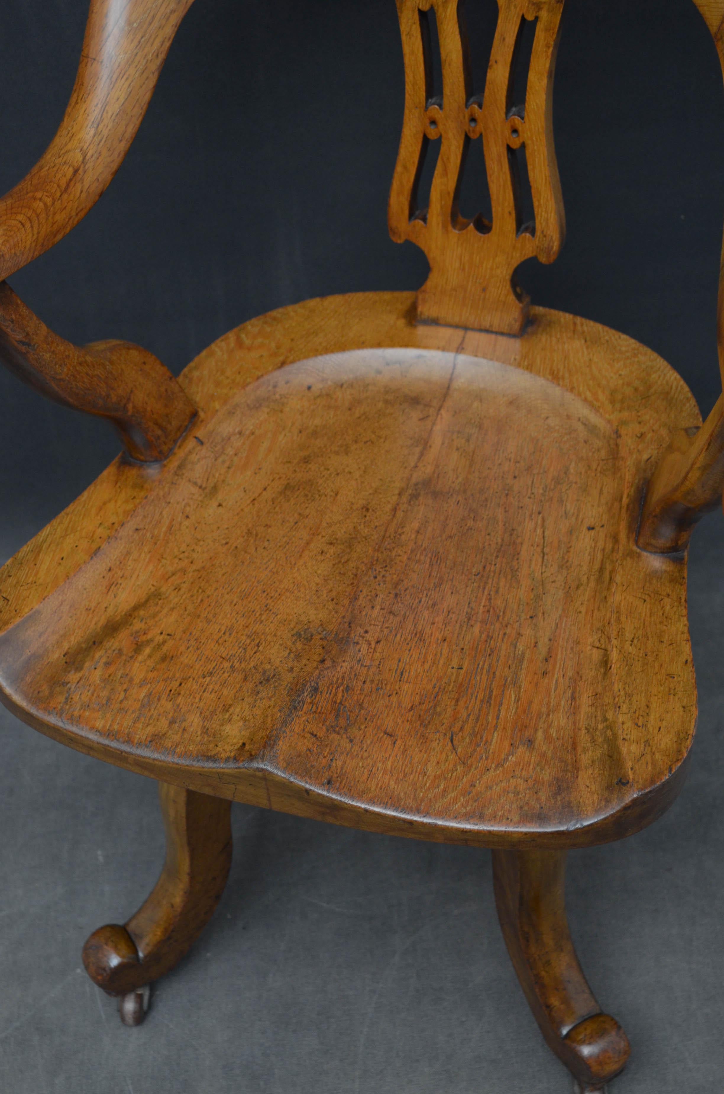 English Late Victorian Office Chair in Oak