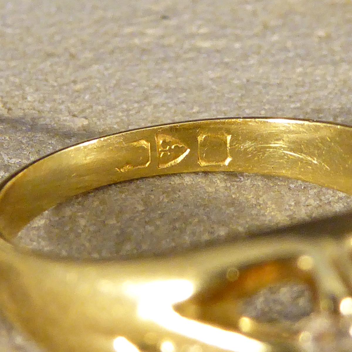 Spätviktorianischer Belcher-Ring mit Diamant im Kissenschliff aus 18 kt Gelbgold 2
