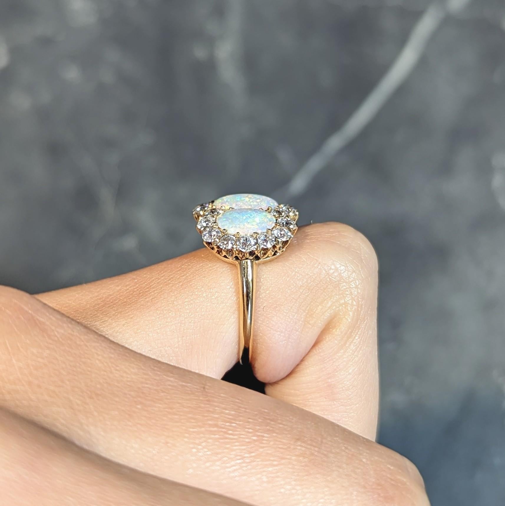 Late Victorian Opal 1.76 CTW Diamond 18 Karat Yellow Gold Antique Halo Ring For Sale 10