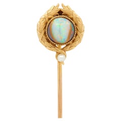 Late Victorian Opal Pearl 14 Karat Yellow Gold Antique Laurel Stickpin
