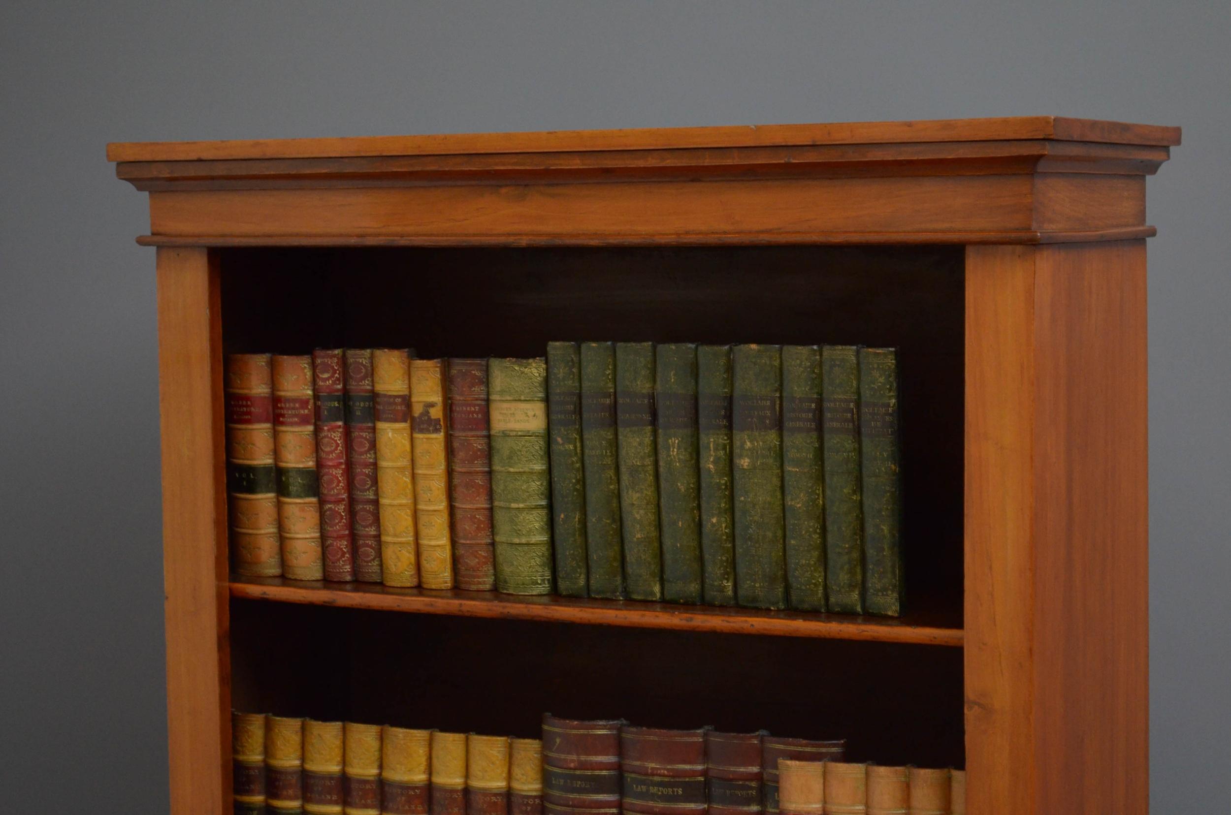 British Late Victorian Open Bookcase in Walnut