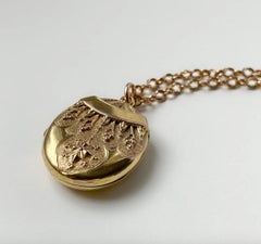 Late Victorian Ornate Oval Locket with Chain 9ct Gold