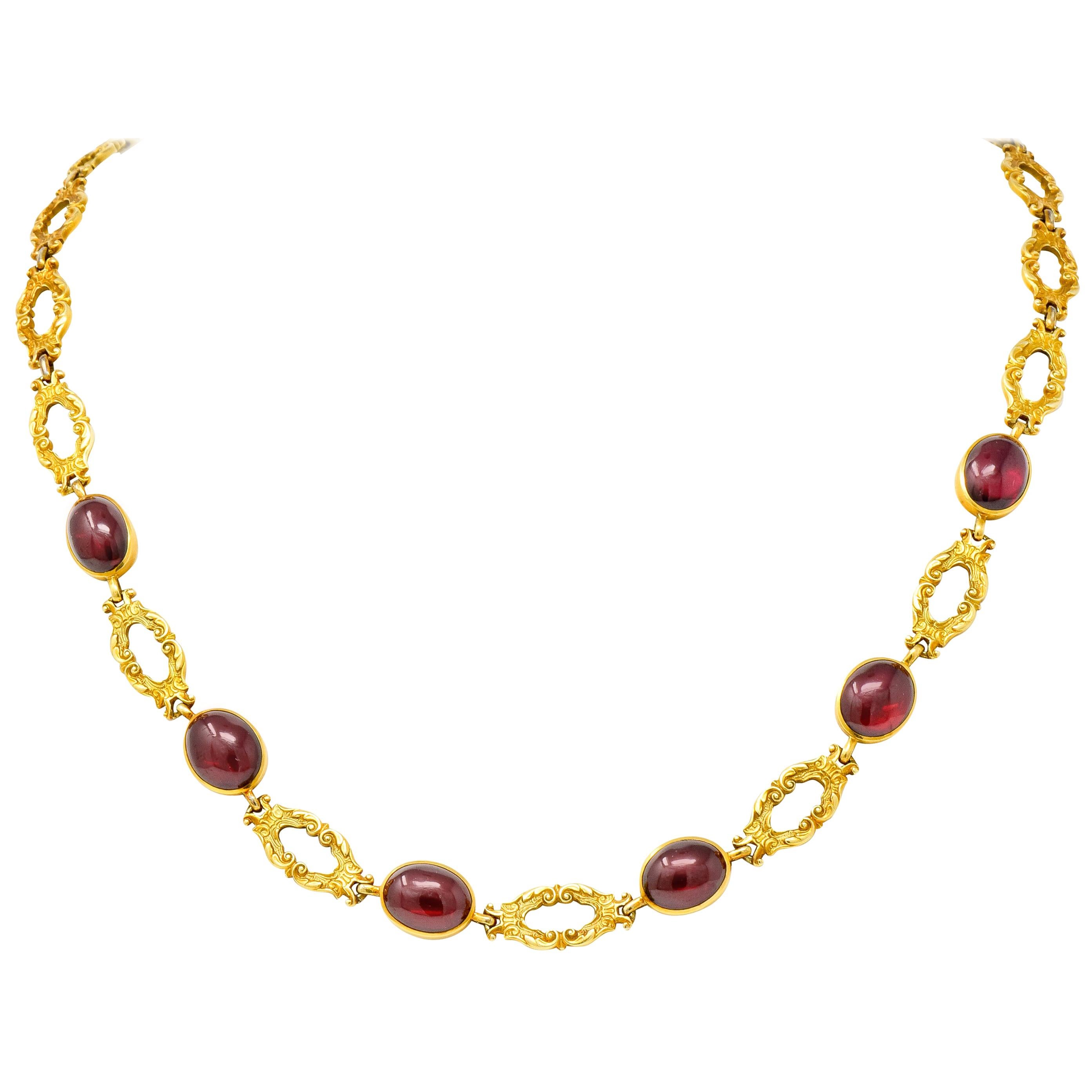 Late Victorian Rhodolite Garnet Cabochon 14 Karat Gold Scrolled Foliate Necklace