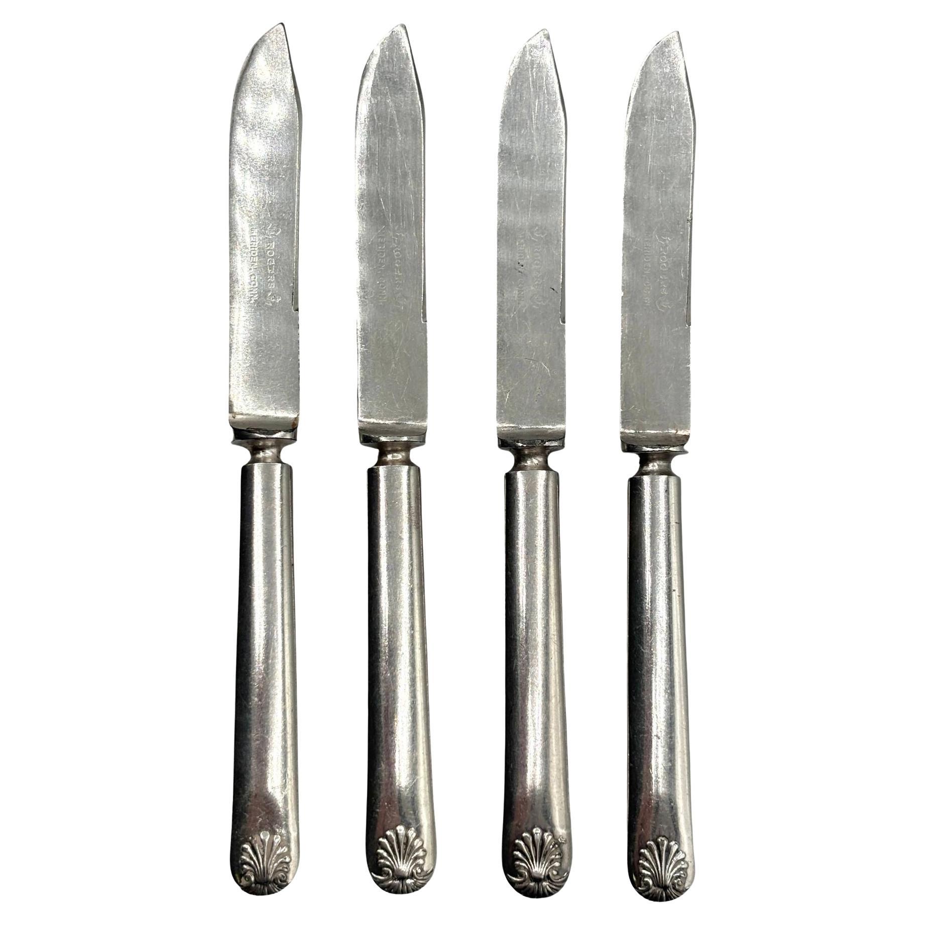 Spätviktorianische Rodgers Meriden Conn Shell Design Dessert Luncheon Messer Set von 4