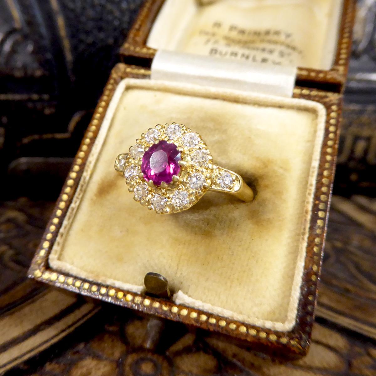 Late Victorian Ruby and Diamond Cluster Ring with Diamond Set Shoulders in 18ct For Sale 5