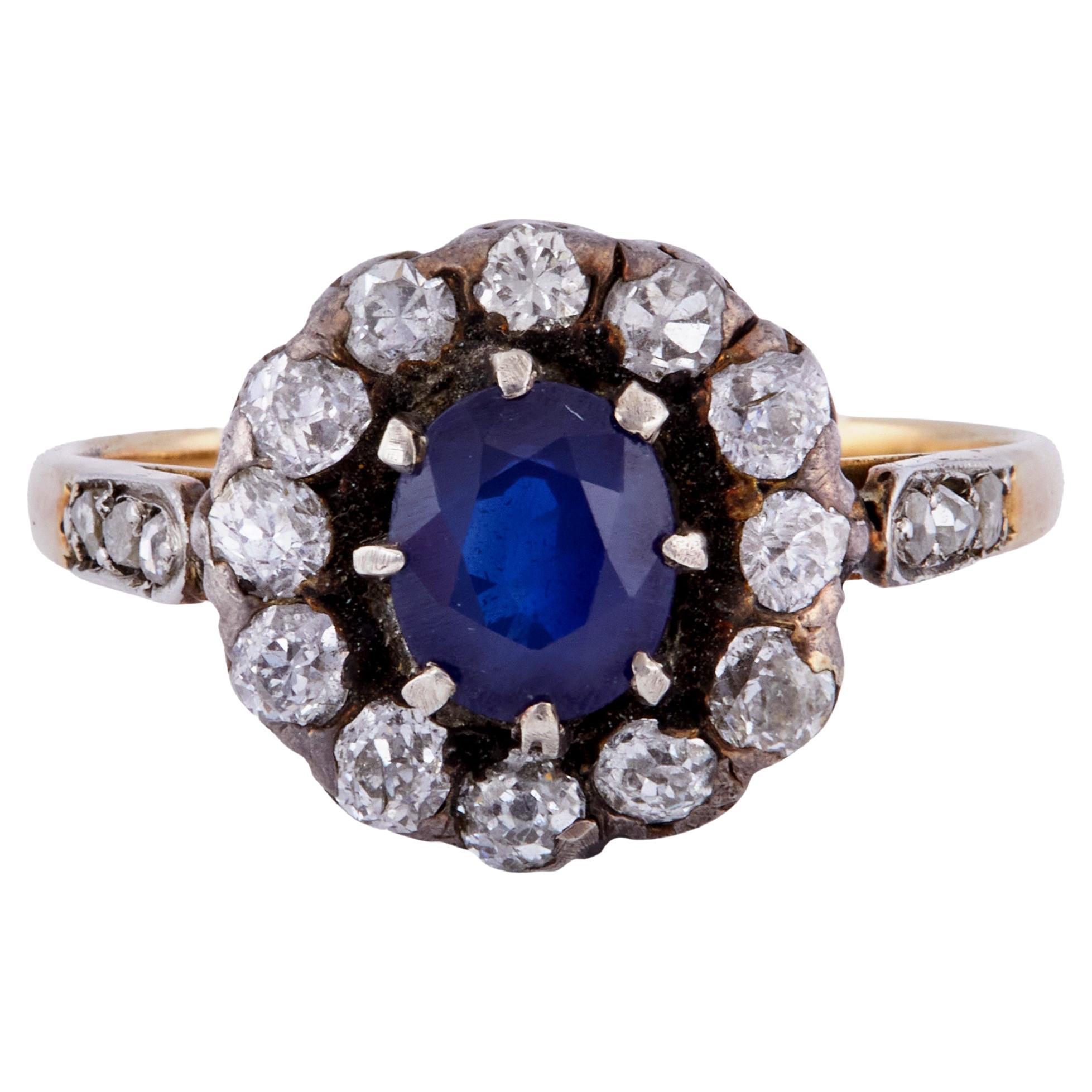 Late Victorian Sapphire and Diamond 18k Yellow Gold Silver Cluster Ring