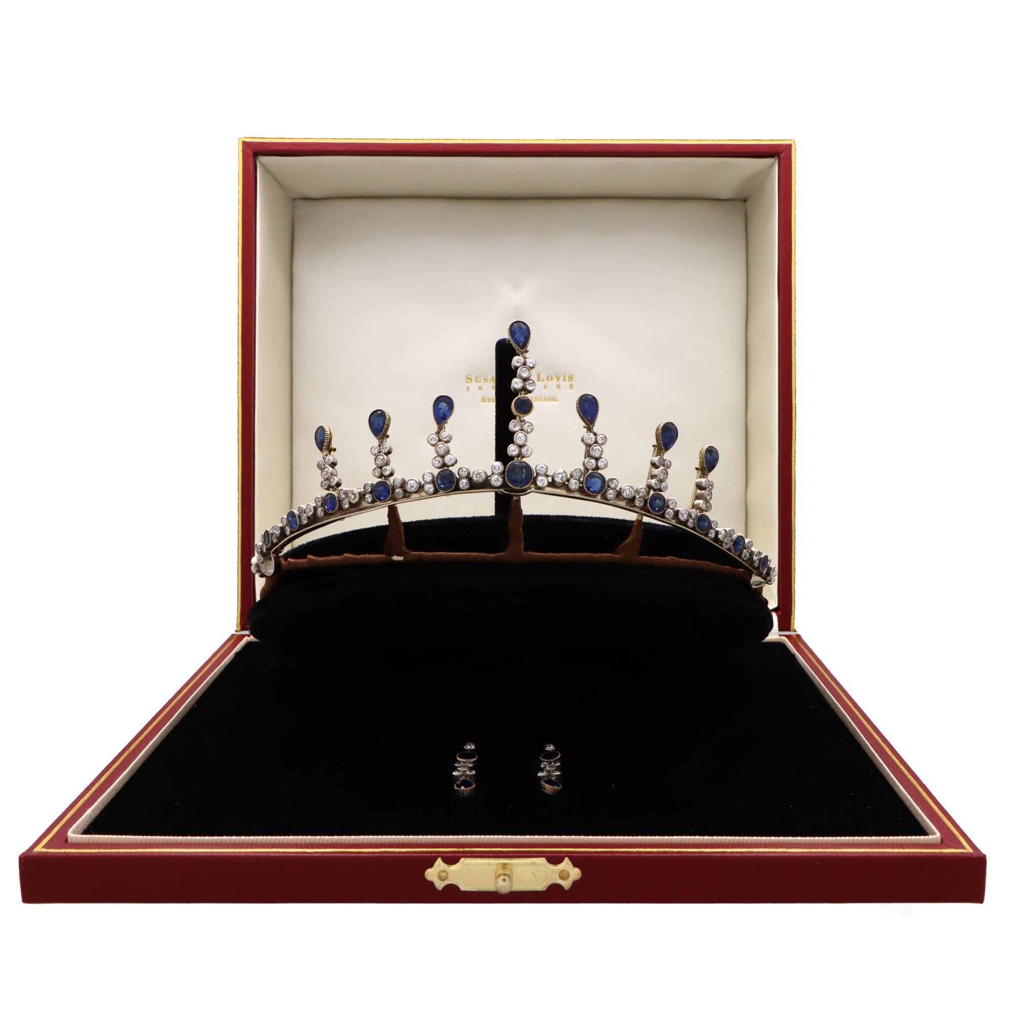 Diadème, collier et boucles d'oreilles convertibles en saphir et diamant de la fin de l'époque victorienne Unisexe en vente
