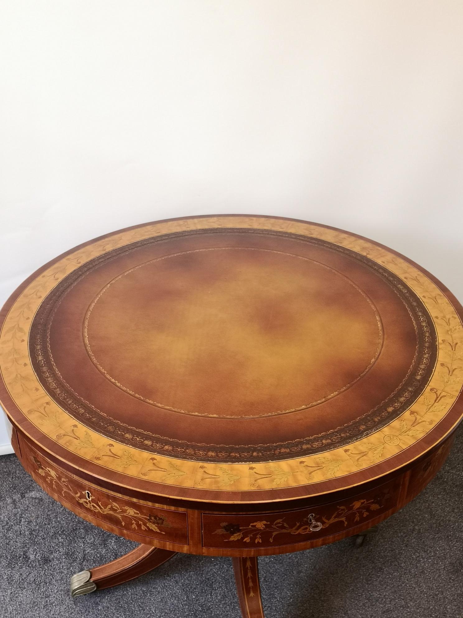 Late Victorian Satinwood And Marquetry Drum Table In Good Condition For Sale In London, GB