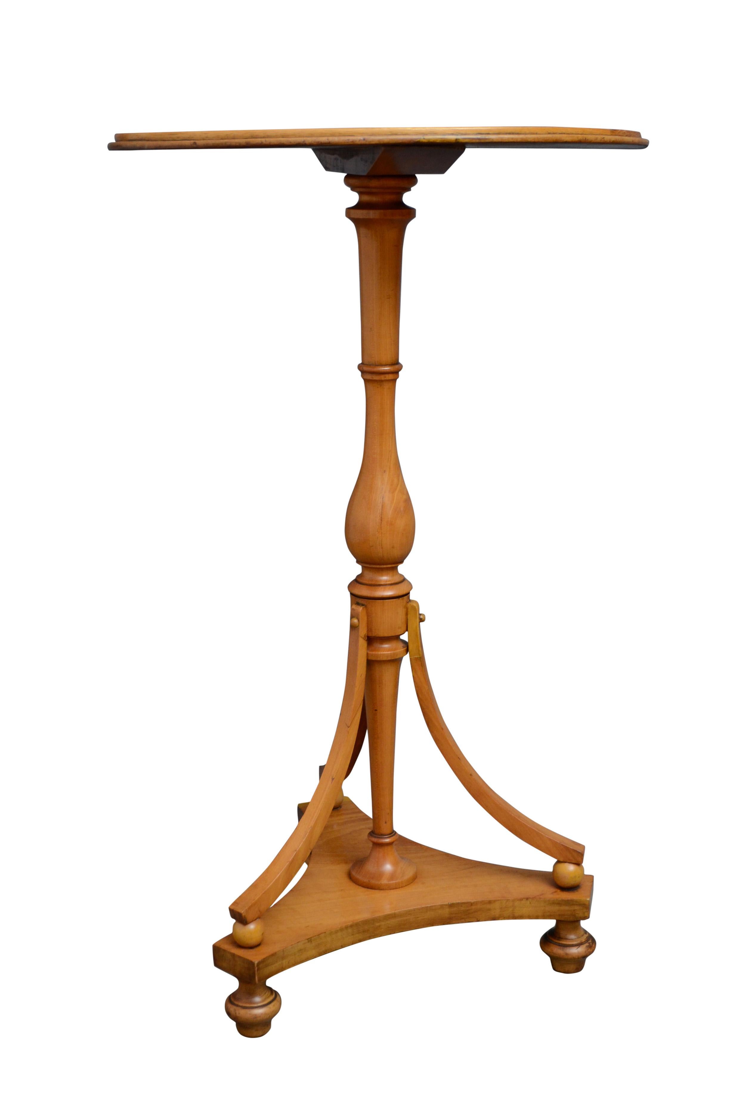 English Late Victorian Satinwood Occasional Table For Sale