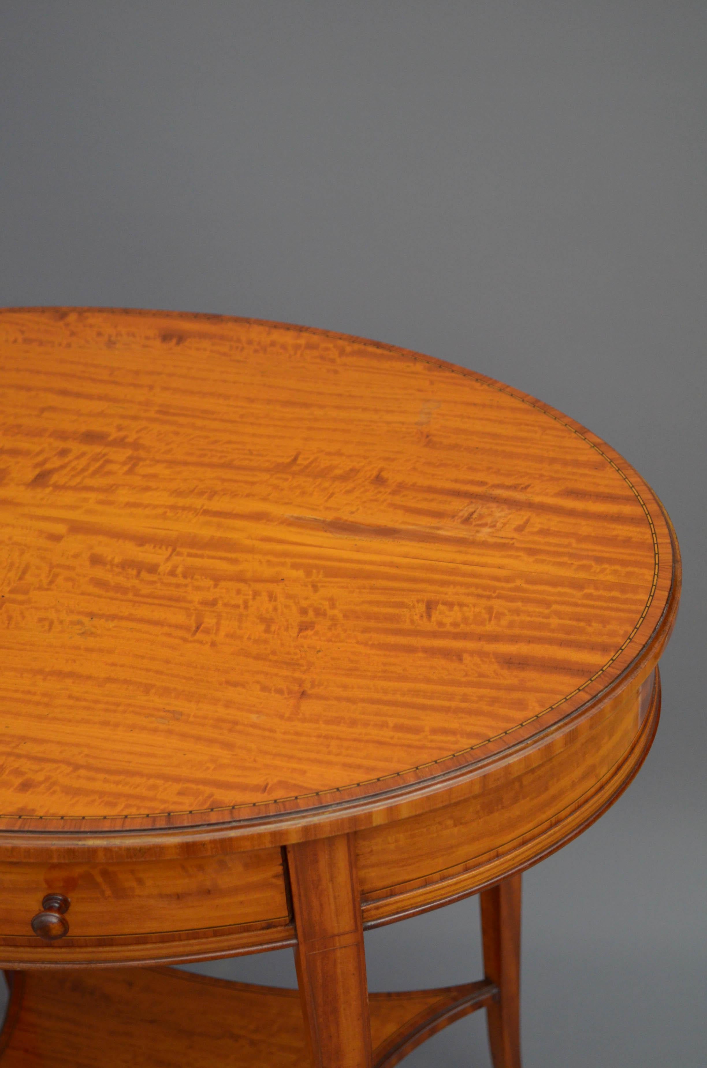 Late Victorian Satinwood Occasional Table In Good Condition For Sale In Whaley Bridge, GB