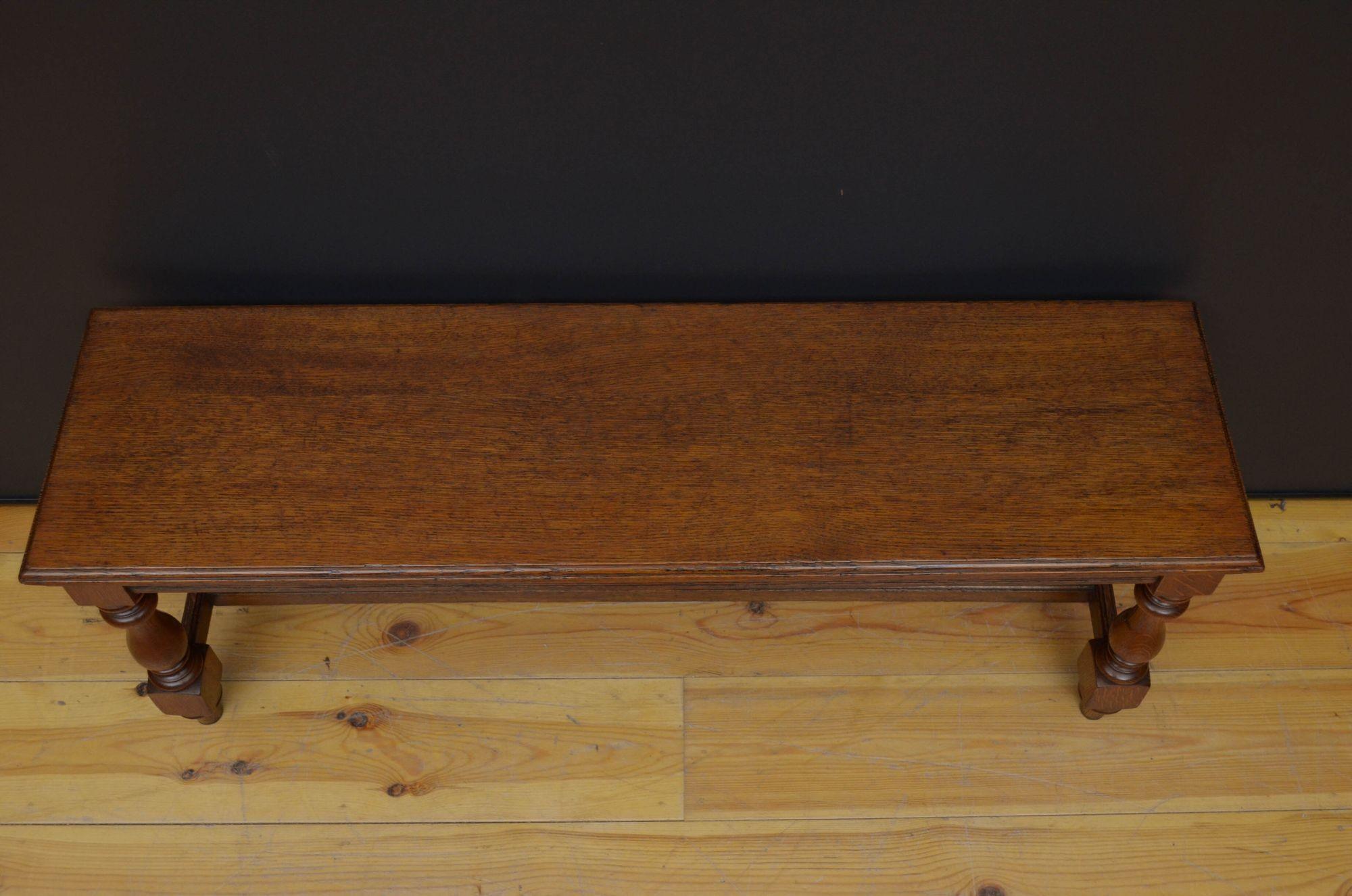 Late Victorian Solid Oak Hall Bench For Sale 3