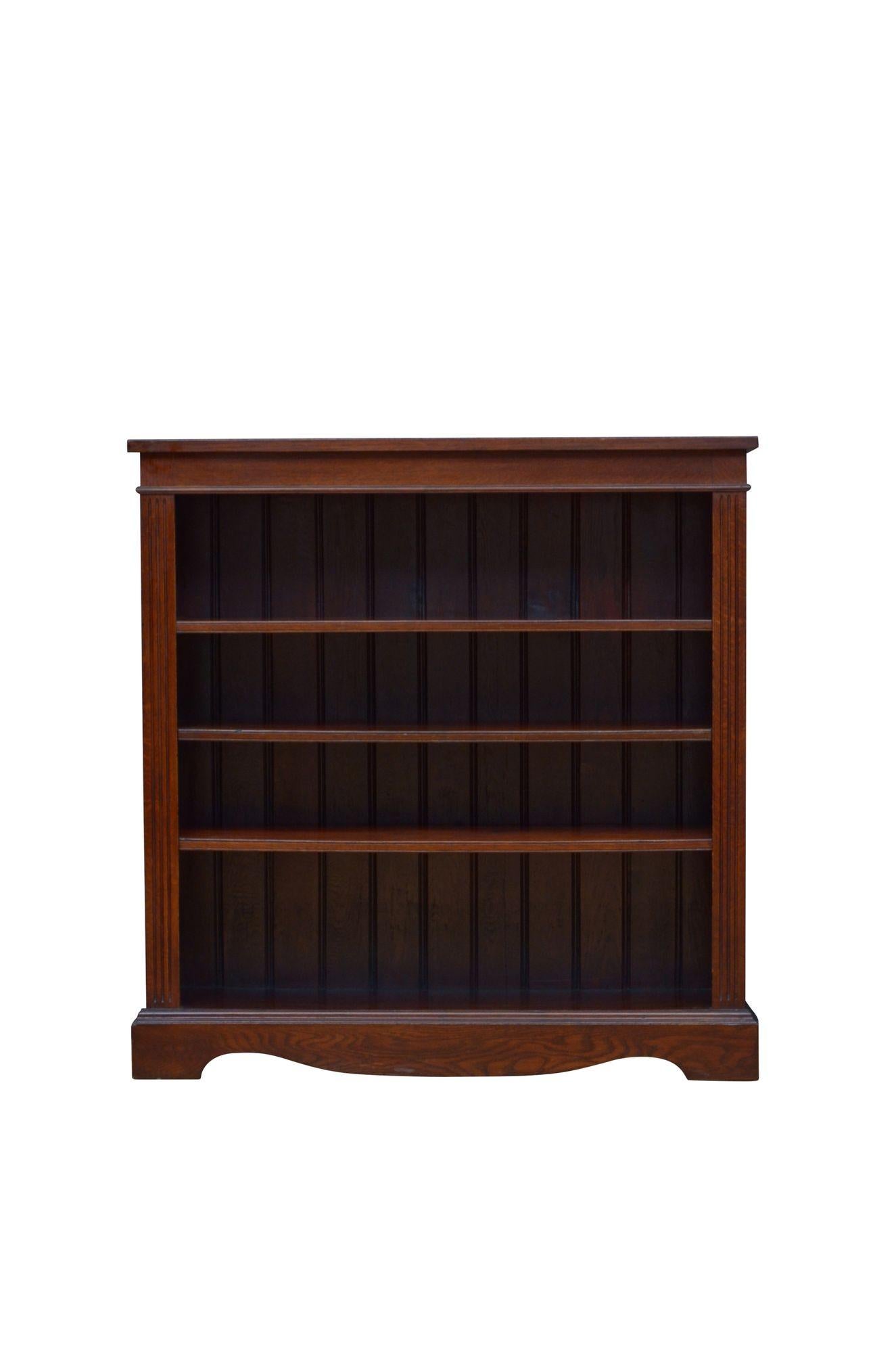 Late Victorian Solid Oak Open Bookcase In Good Condition For Sale In Whaley Bridge, GB