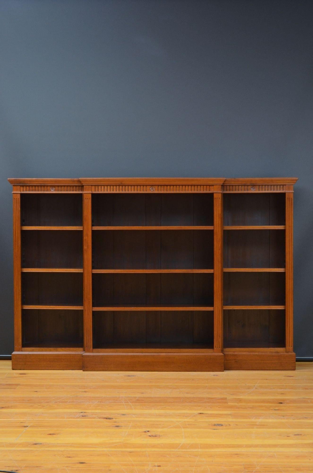 Late Victorian Solid Walnut Open Bookcase In Good Condition For Sale In Whaley Bridge, GB