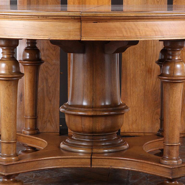 Late Victorian Solid Walnut Round Extending Dining Banquet Table 3