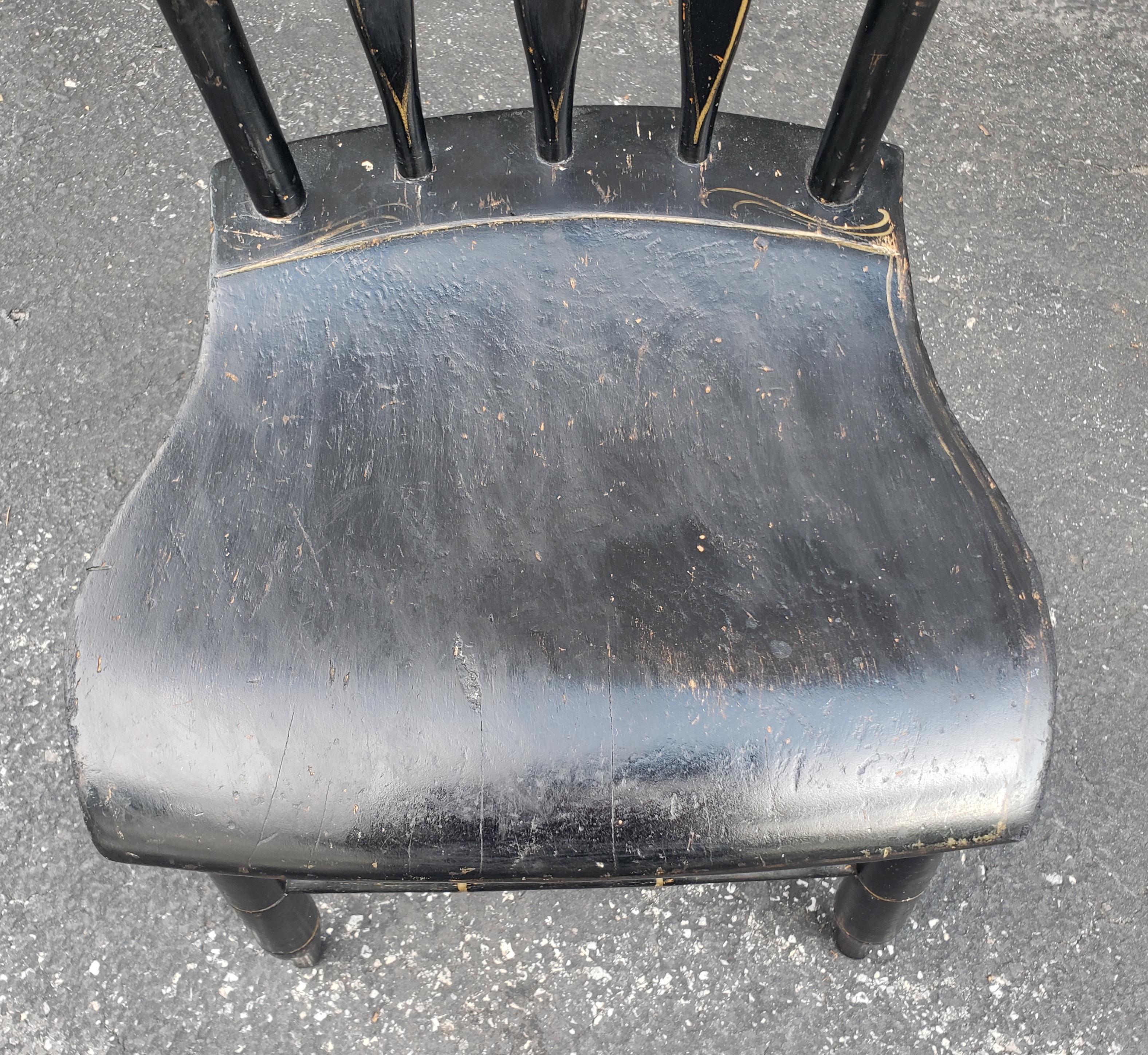 Late Victorian Style Ebonized and Decorated Maple Plank Chair For Sale 2