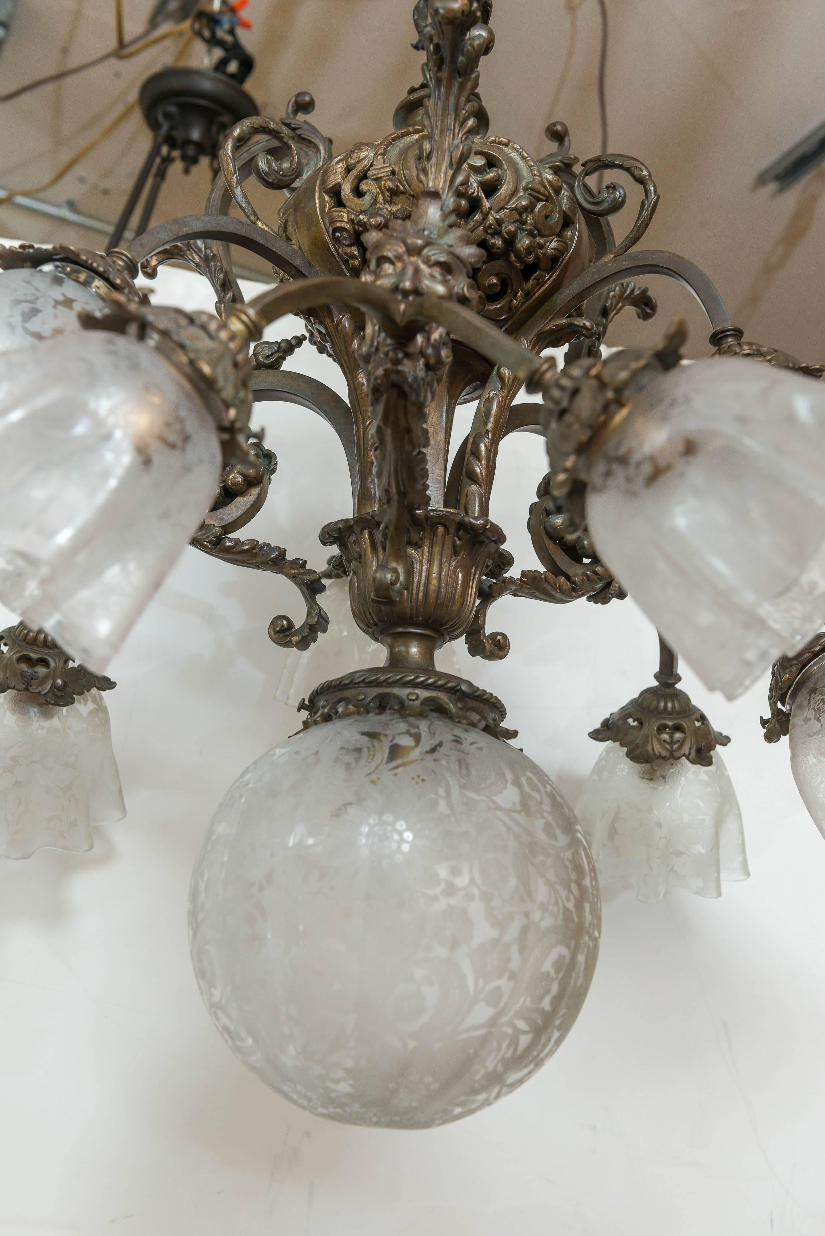 Late Victorian Ten-Light Bronze and Etched Glass Chandelier 3