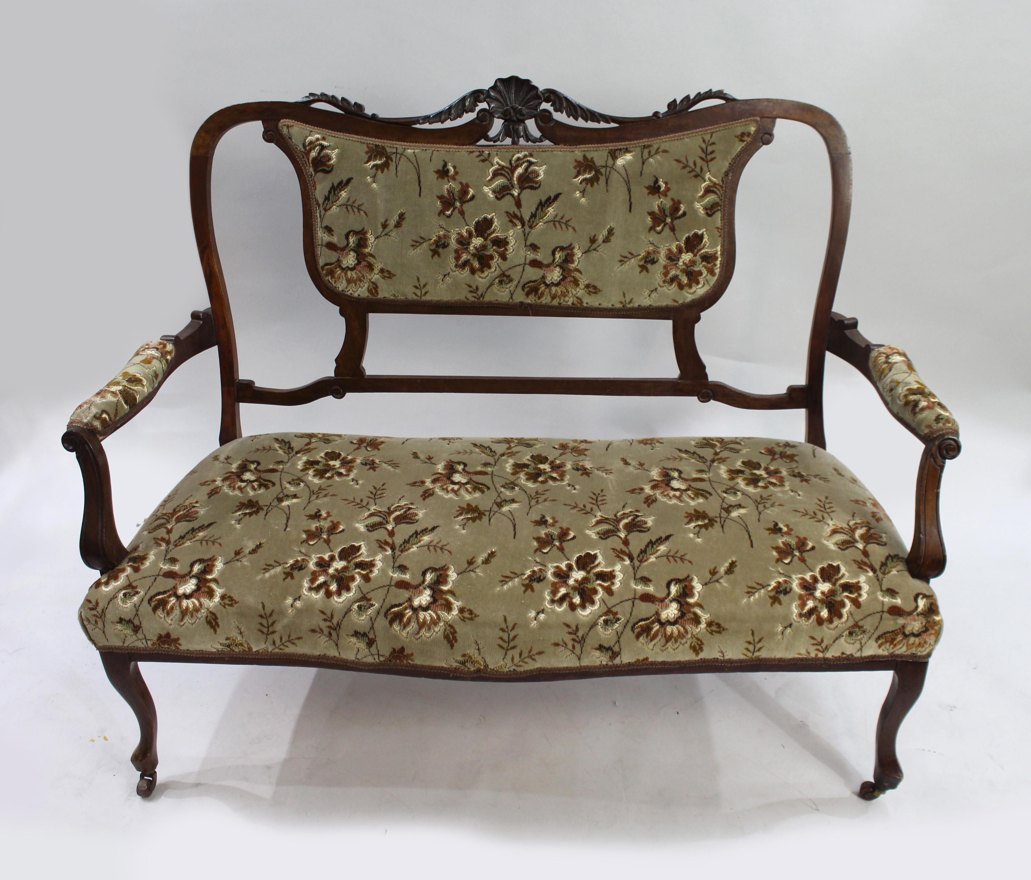 British Late Victorian Walnut Framed Upholstered Two Seater Sofa For Sale
