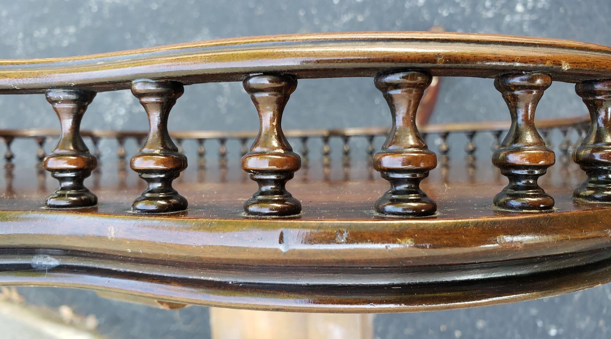 Late Victorian Walnut Galleried Tilt-Top Table, Circa 1890s For Sale 1