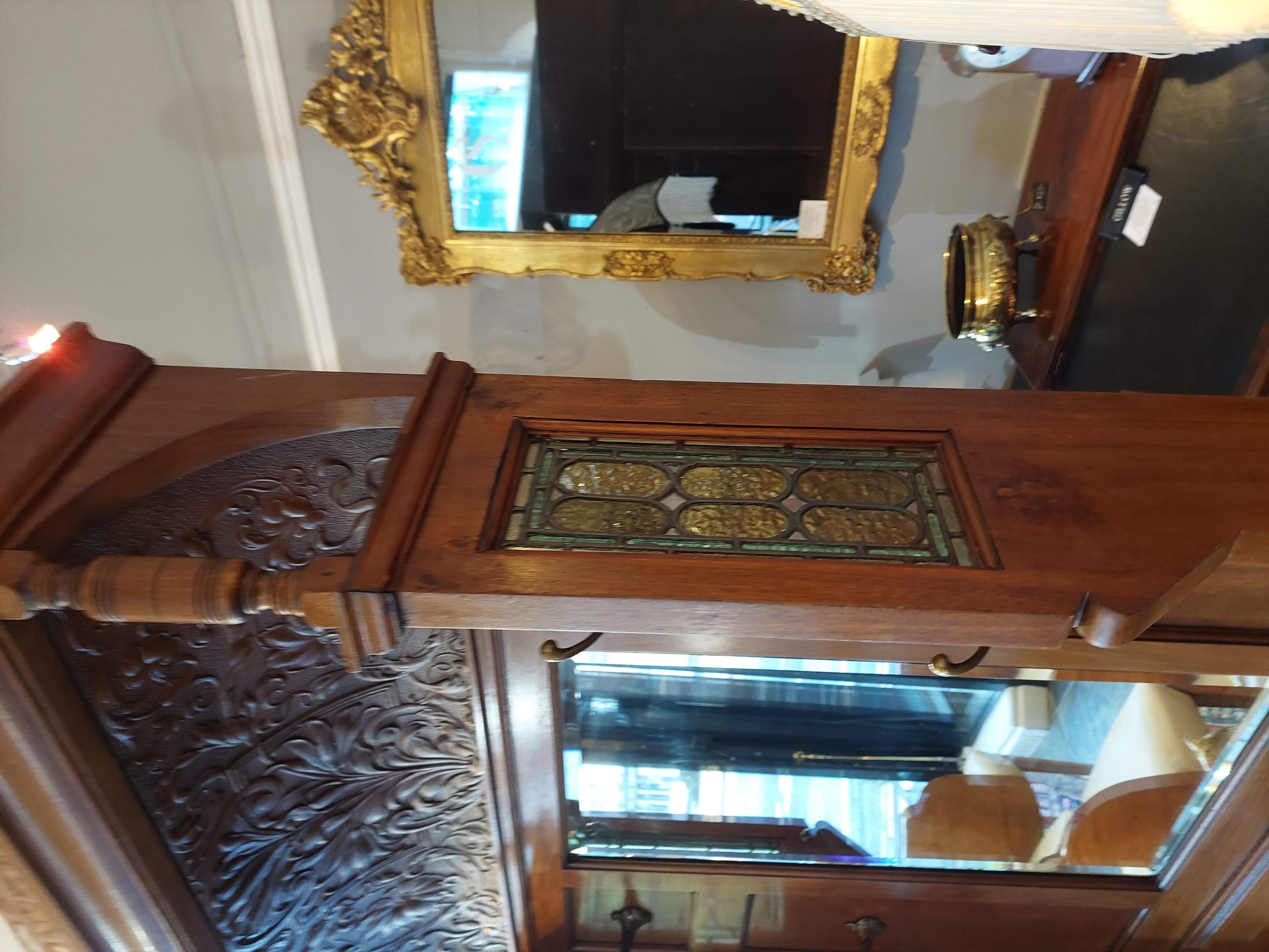 Late Victorian Walnut Hall Stand/Settle 4