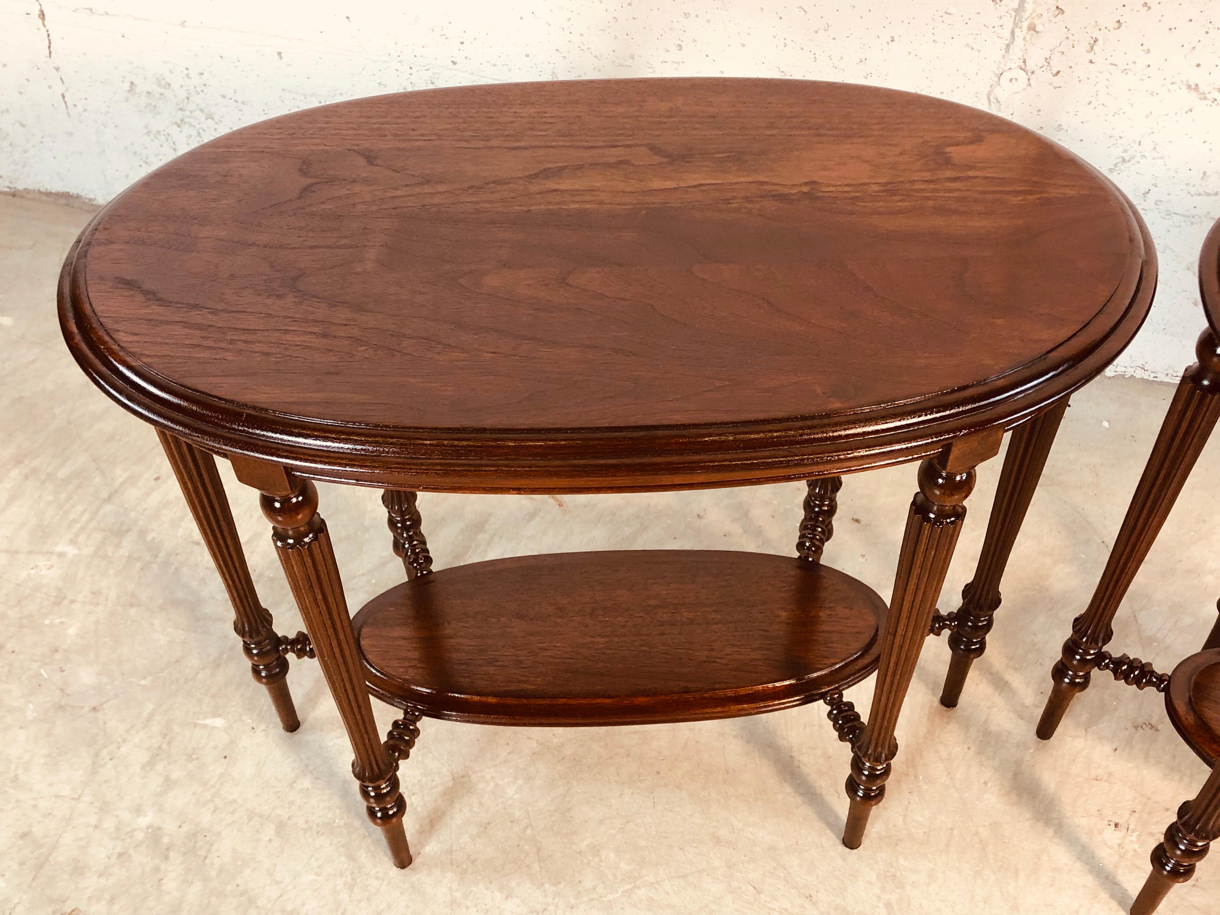 19th Century Late Victorian Walnut Oval Side Tables, Pair For Sale