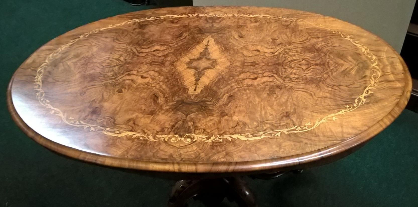Late Victorian Walnut & Satinwood Inlaid Tilt-Top Table For Sale 7