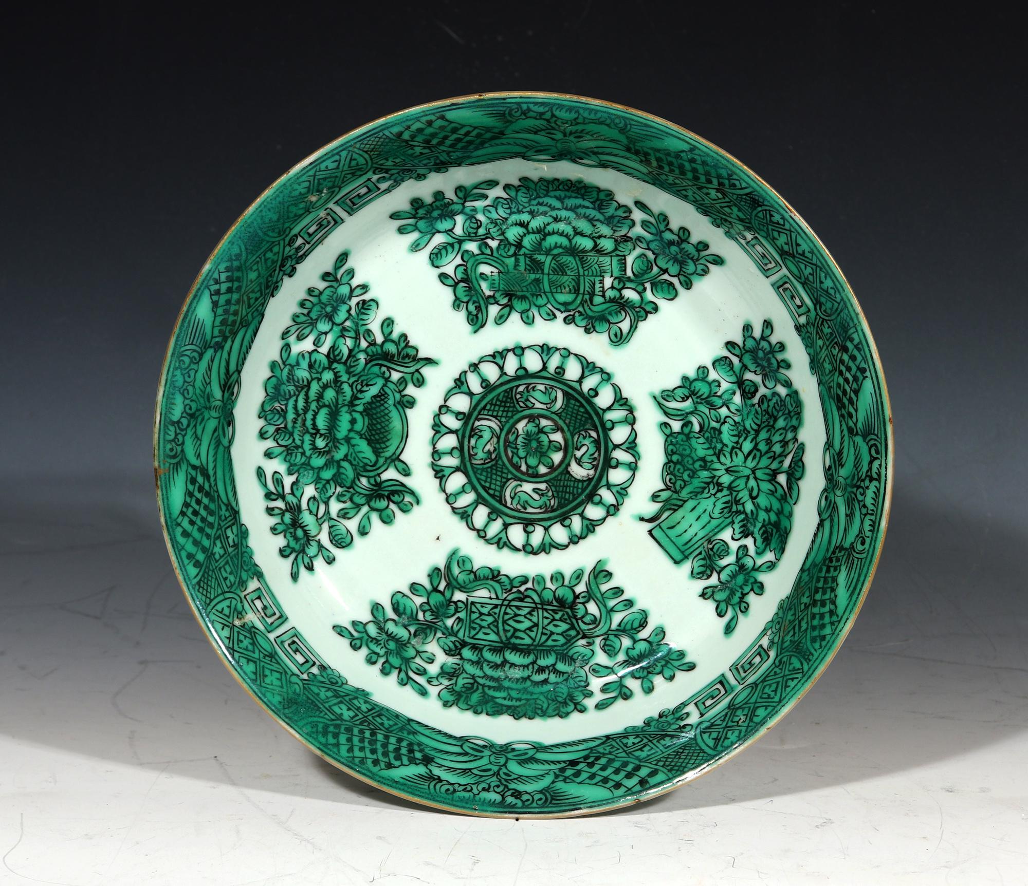 Chinese export porcelain green fitzhugh berry dishes,
late 18th century.

The Chinese Export porcelain Green Fitzhugh berry dishes are of a saucer dish form with the traditional designs of Fitzhugh in green enamel.

Dimensions: 6 inches