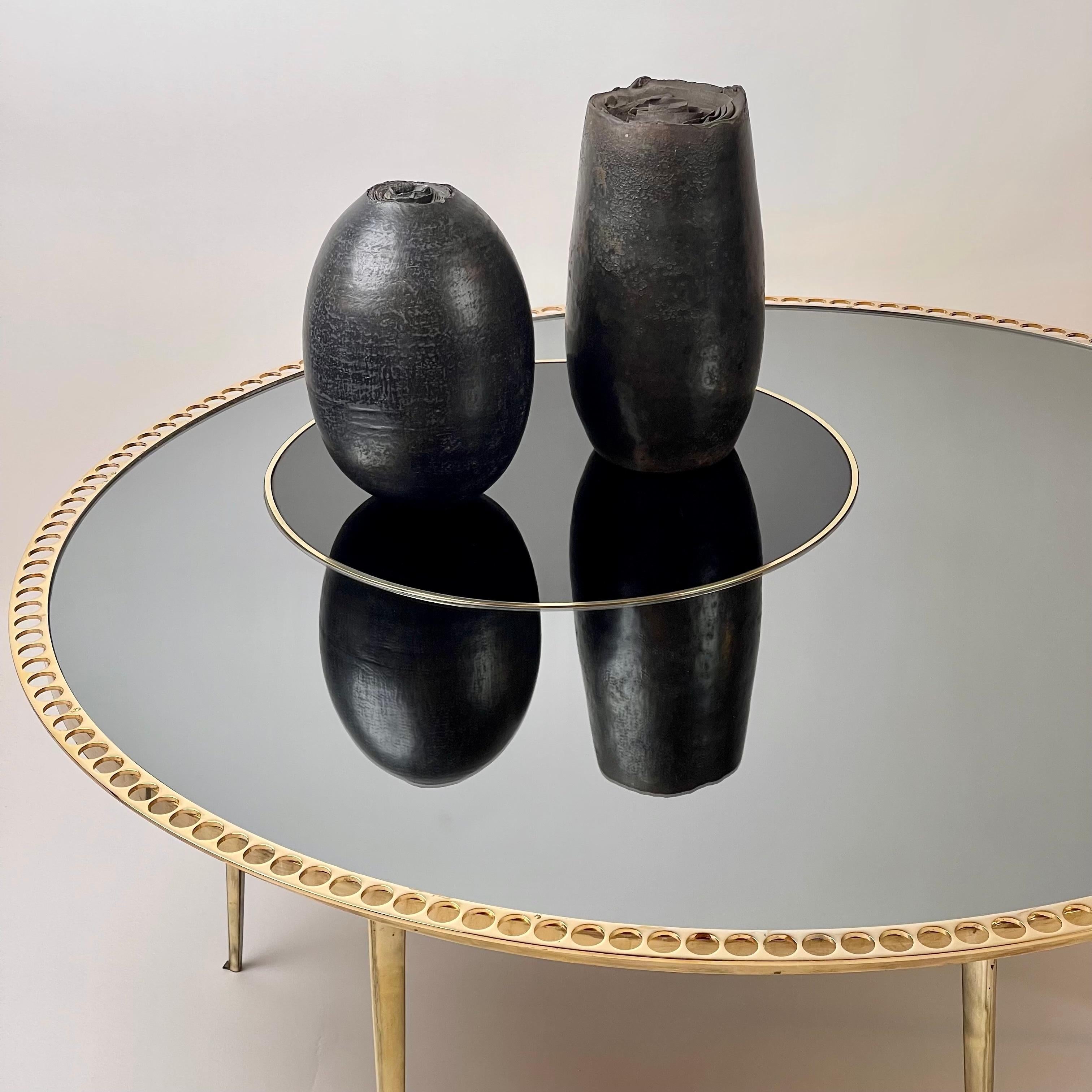 Late 20th Century Brass W/Smoked Mirror & Black Opaline Glass Round Coffee Table For Sale 4