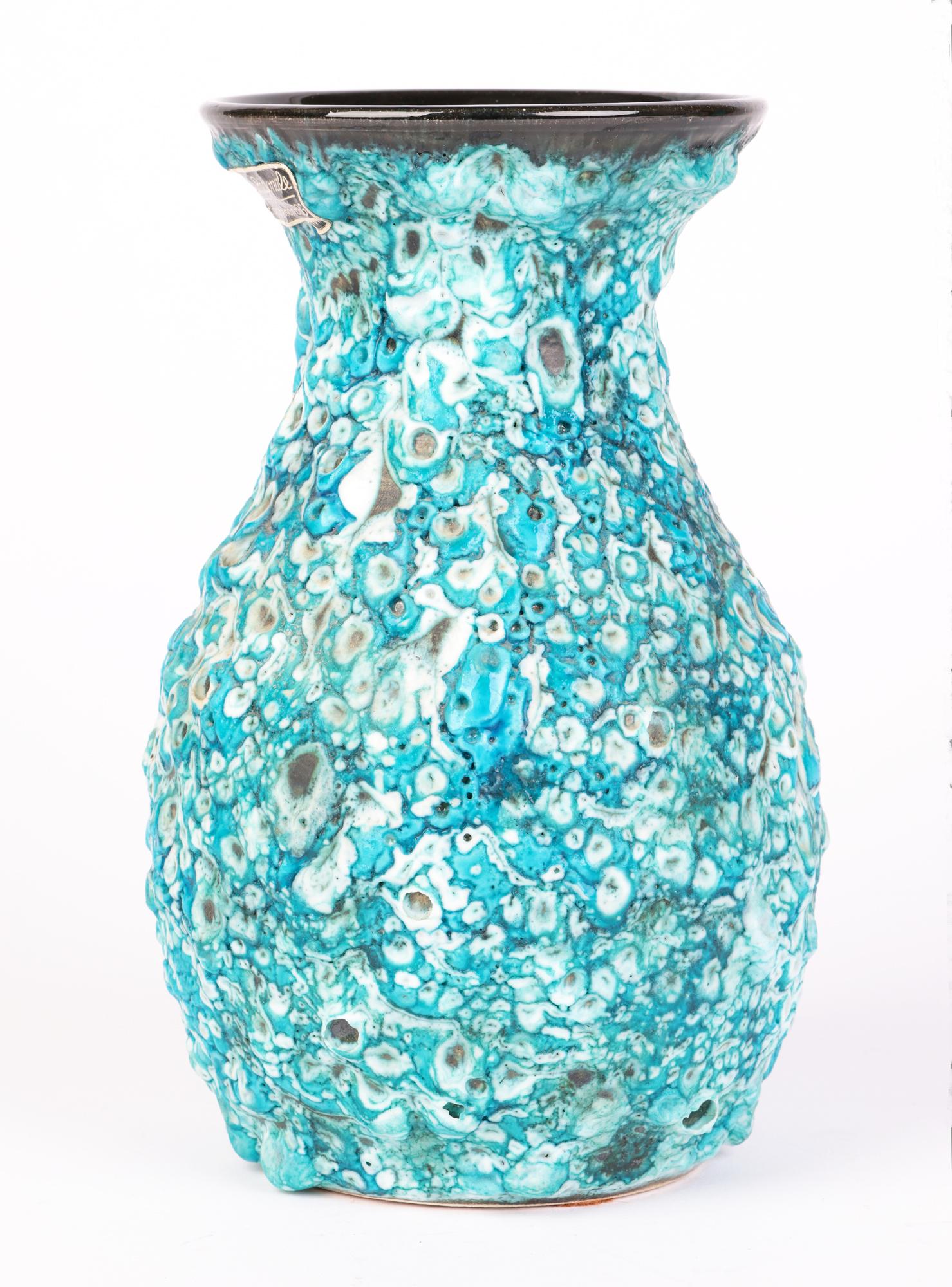 Vernissé Vase Annecy du Cyclope Annecy du milieu du siècle émaillé de lave turquoise en vente