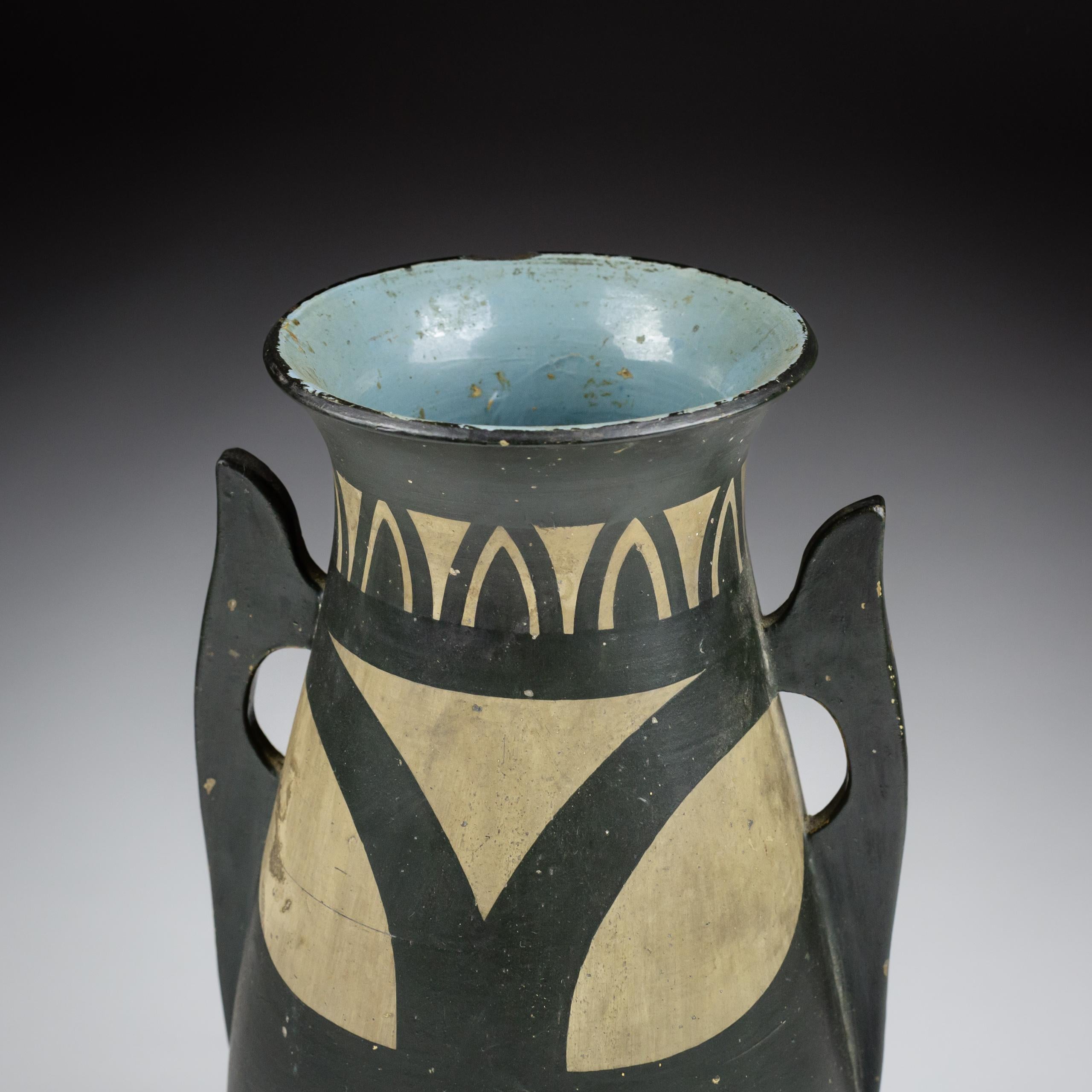 Late 19th Century Neoclassical Vase.
Decorated with egg and dart and palmettes.
Excellent Condition. 
Italy, Circa 1890