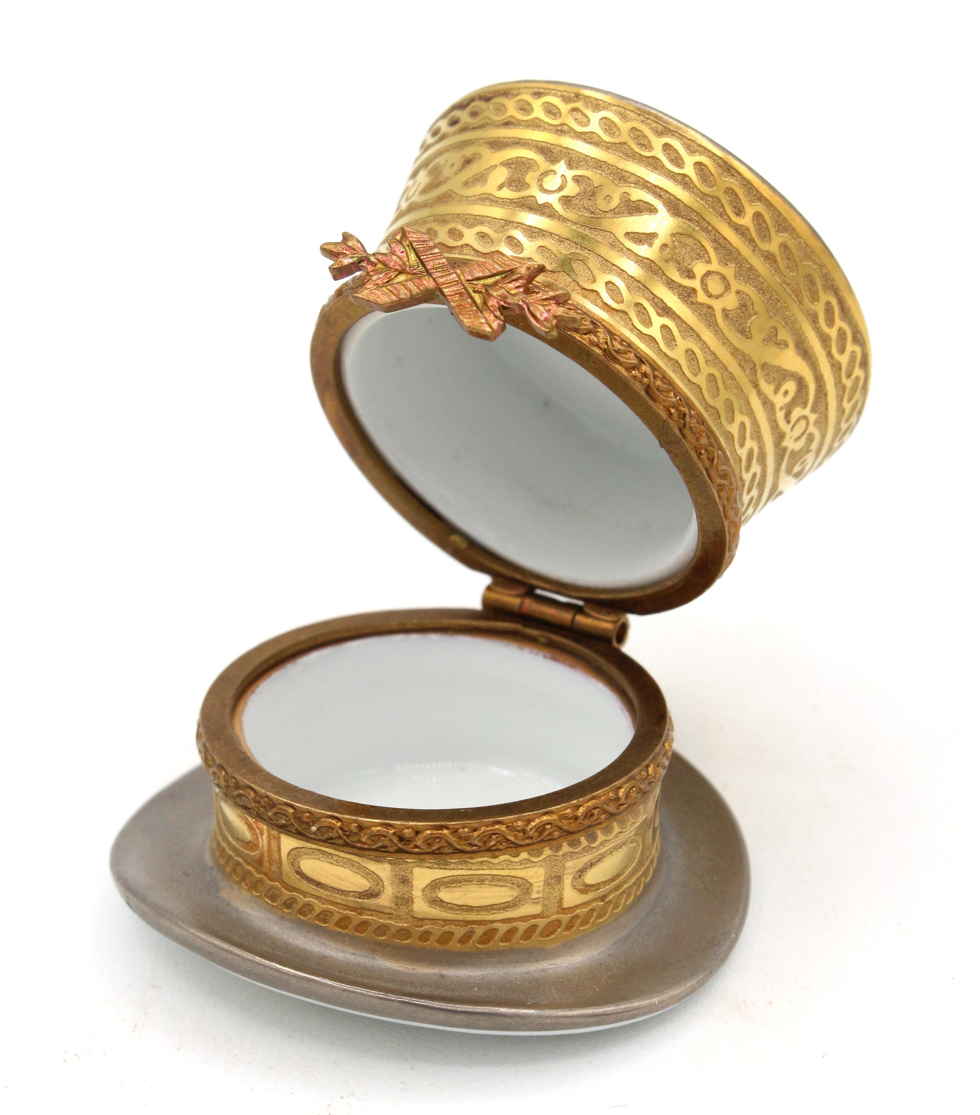 Gilt Later 20th Century Limoges Top Hat Pill Box For Sale