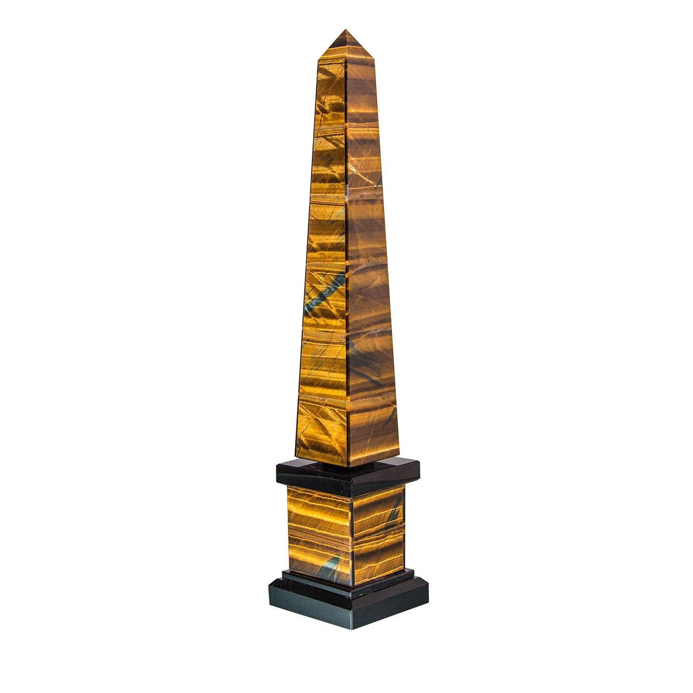 Scultura Obelisco Lateranense con occhio di tigre e ossidiana di Obsydian Stone In condizioni Nuovo in vendita a Milan, IT