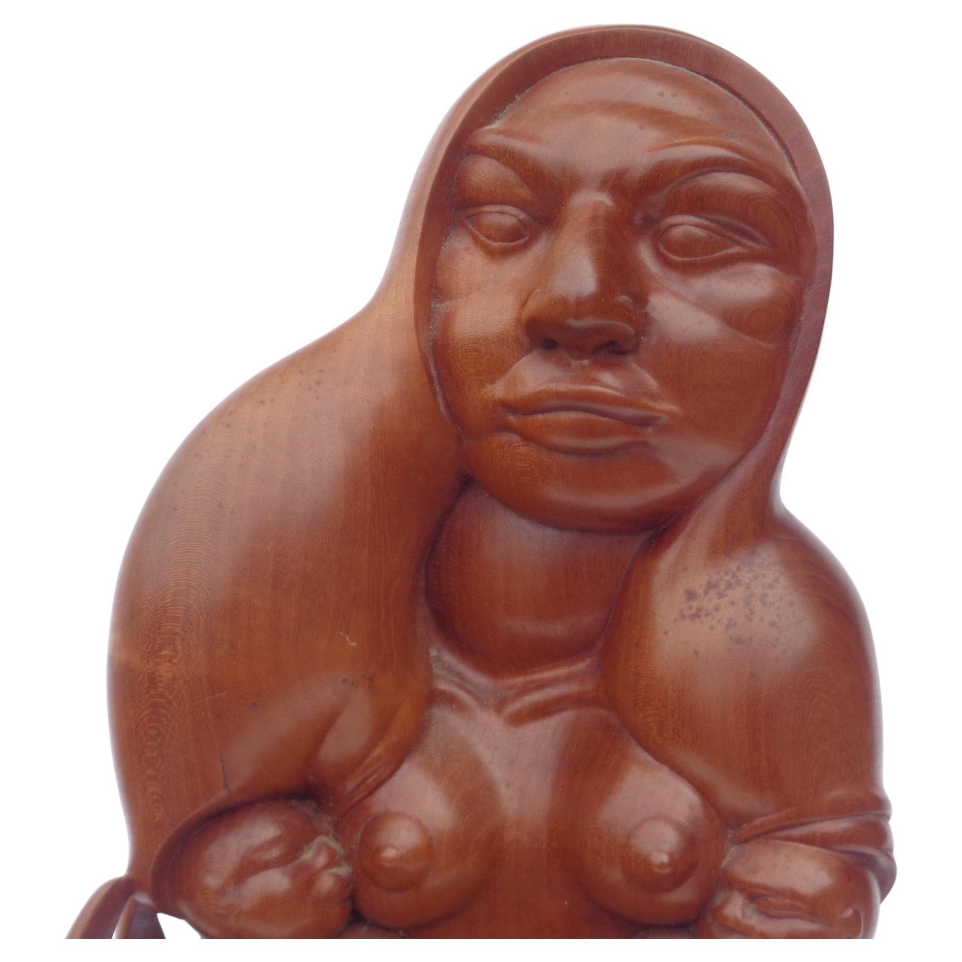 Inconnu Sculpture latino-américaine en bois dur sculpté dans le style de Diego Rivera, années 1940 en vente