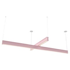 Araña Latis Cross de RBW en aluminio revestido de polvo rosa tiza 4' por 8