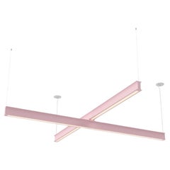 Araña Latis Cross de RBW en aluminio revestido de polvo rosa tiza de 8 por 8 pies