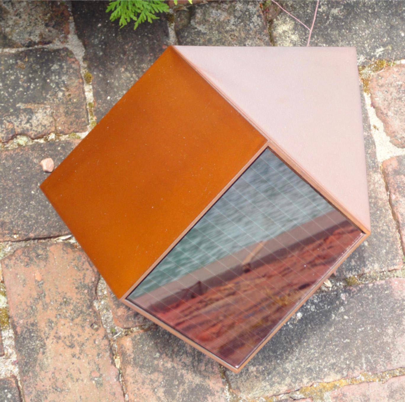 Americano Latitude Light, Wood o acciaio riciclato, contemporaneo, a energia solare, personalizzabile in vendita