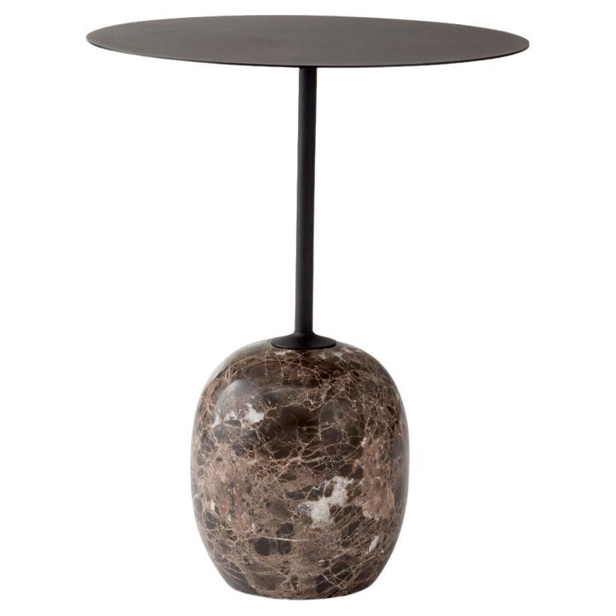 Table d'appoint LATO ln8 en acier noir chaud et marbre de Luca Nichetto pour &Tradition 