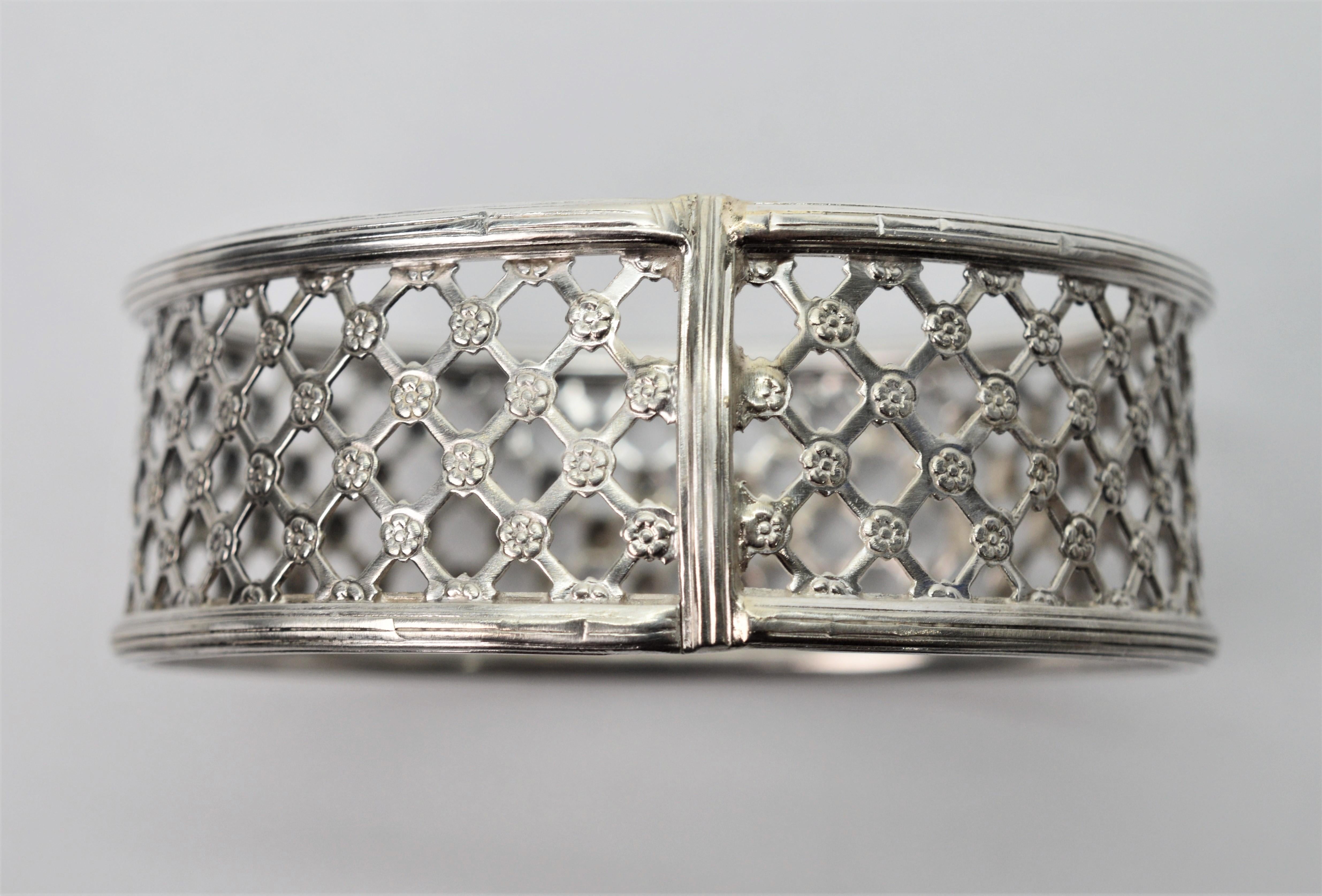 Bracciale in argento con pizzo a reticolo In condizioni buone in vendita a Mount Kisco, NY