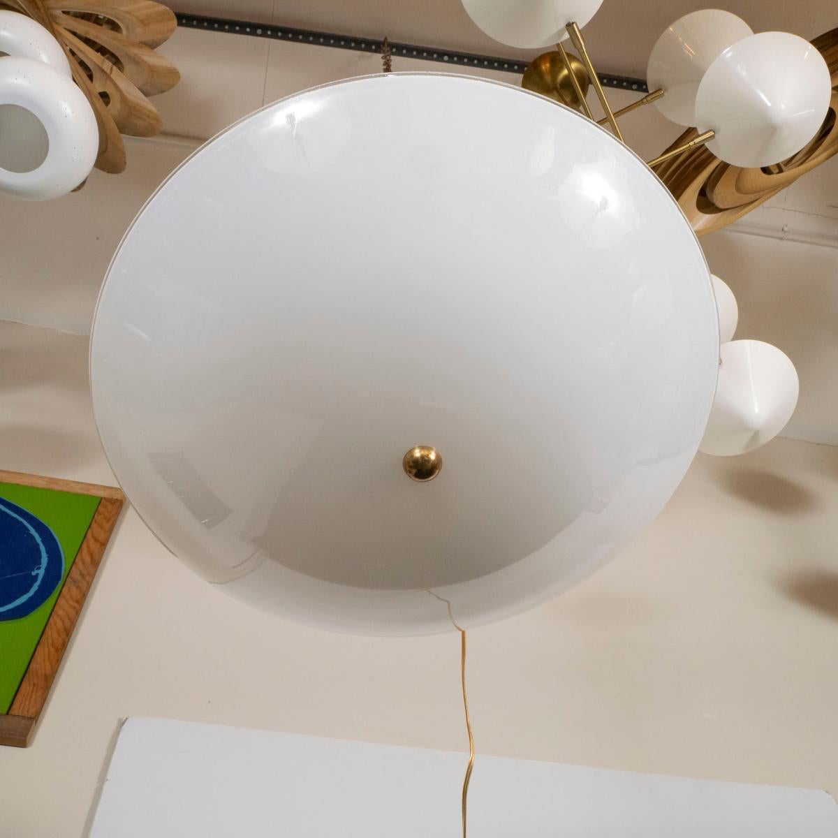 Italiano Lattimo glass and brass pendant in vendita