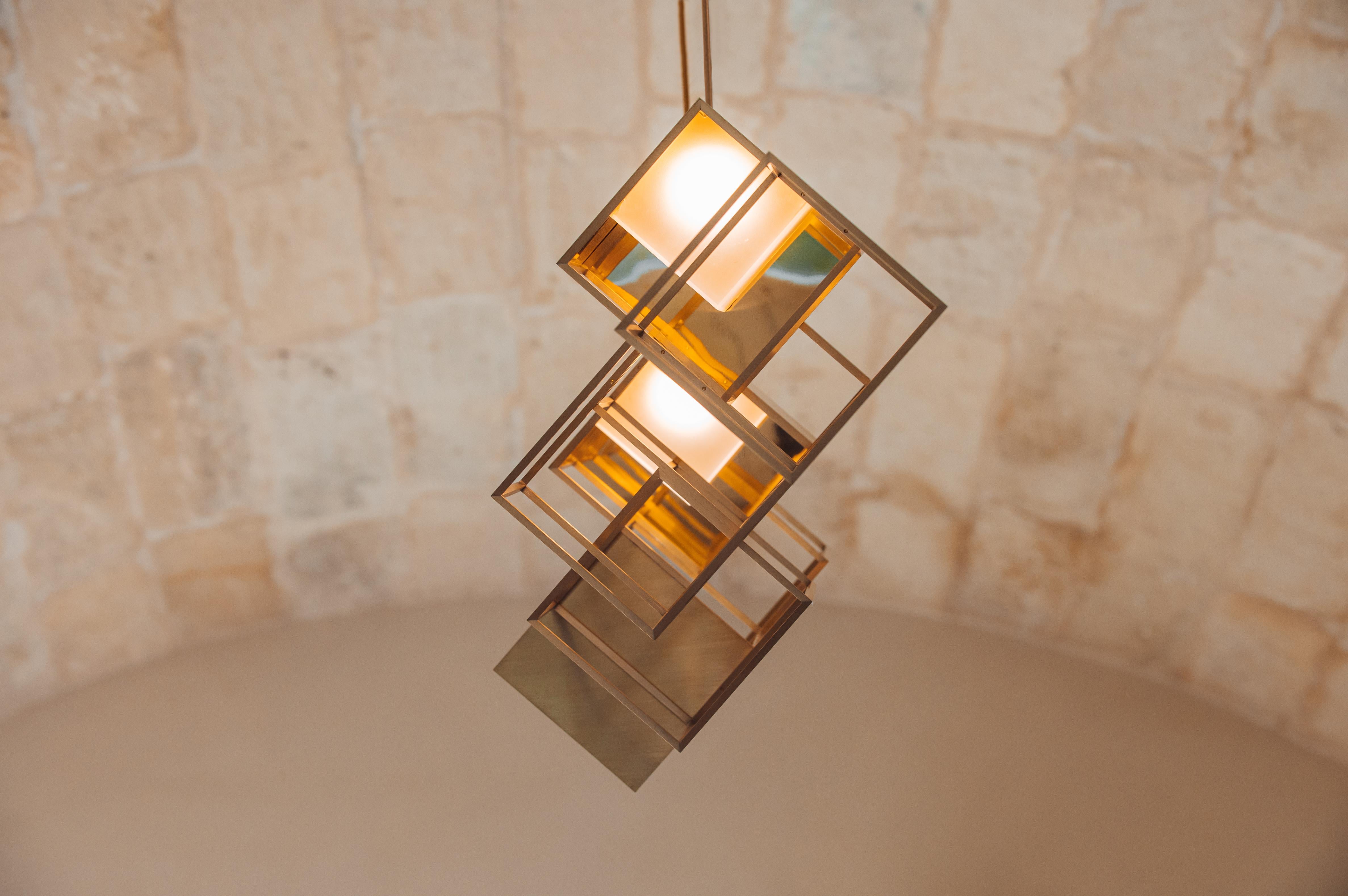 Lattis Chandelier L - Solid brass chandelier handmade by Diaphan Studio In New Condition For Sale In Milan, IT