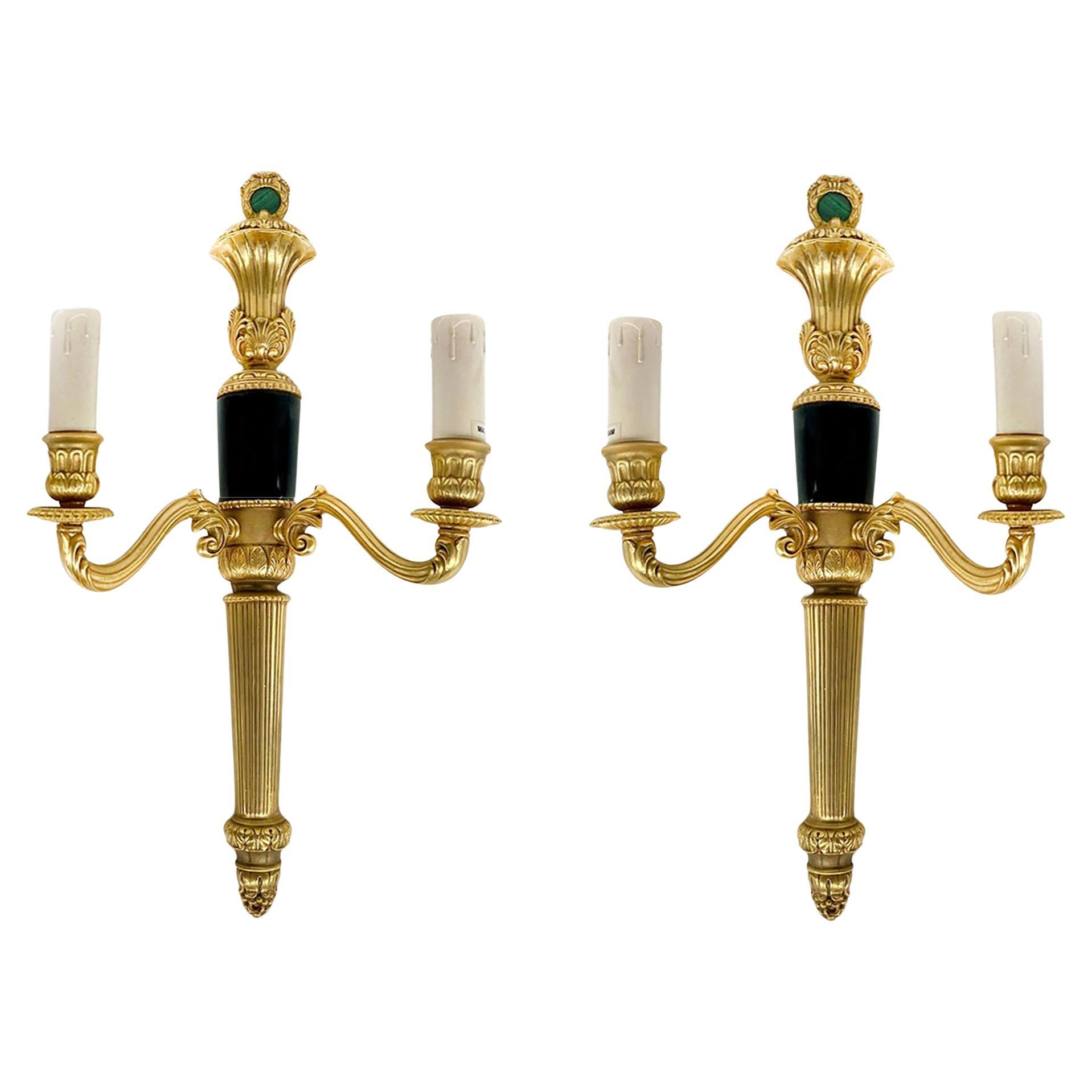 Laudarte S.r.l. Wandleuchter aus vergoldeter Bronze und Marmor, Malachit, Paar, unbenutzt