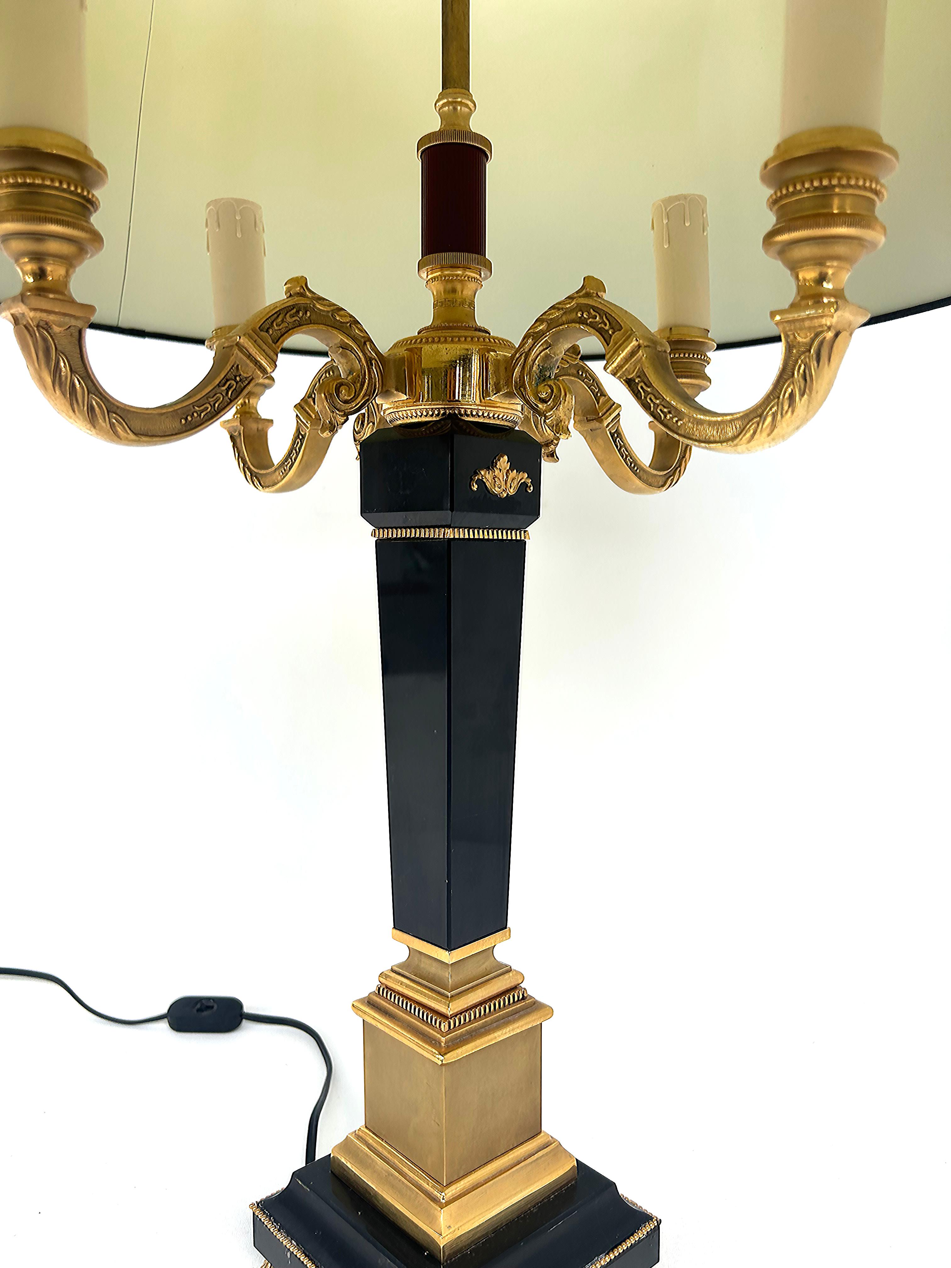 Tischlampen aus vergoldeter Bronze und Marmor, Laudarte SRL, Italien, Paar (Italienisch) im Angebot