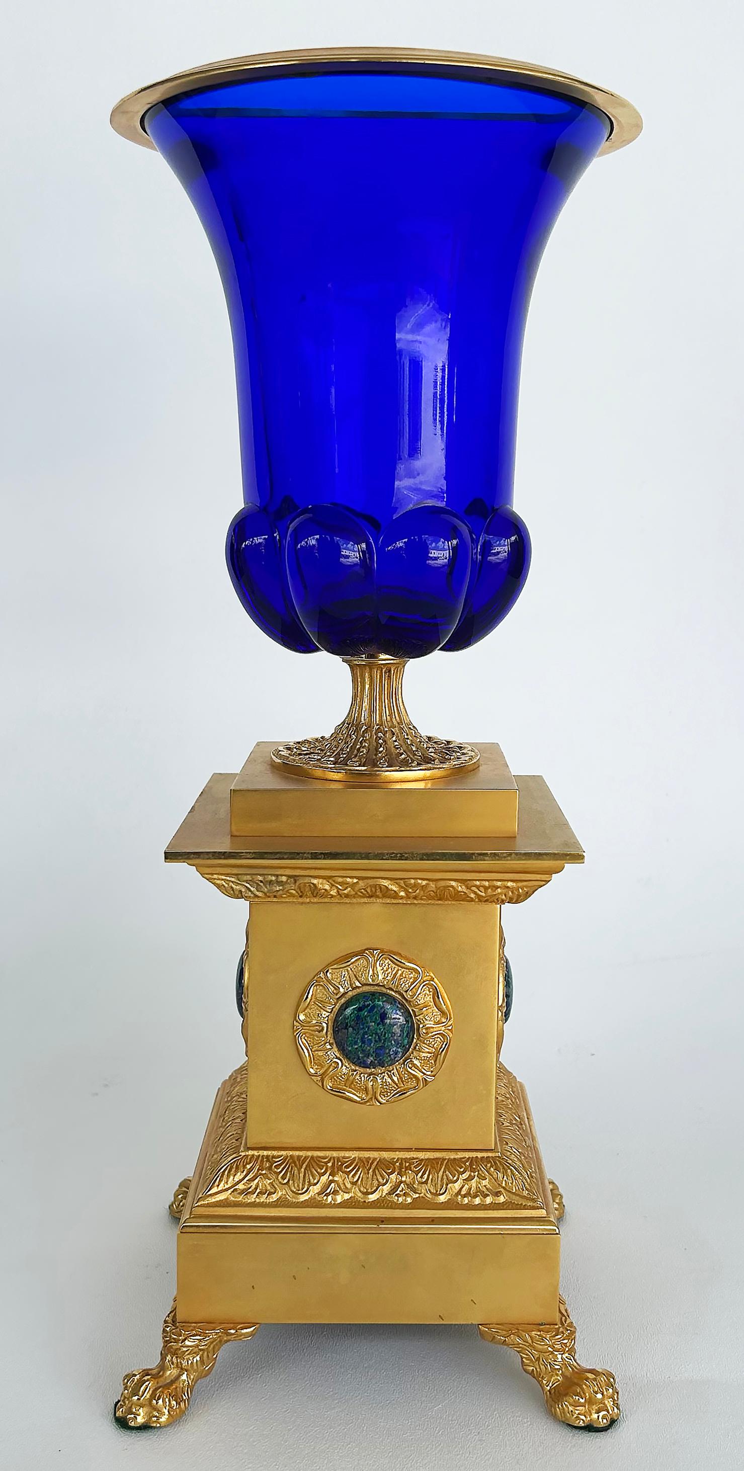Laudarte SRLCurna de cristal cobalto, bronce dorado oro 24K con piedra malaquita, Italia Italiano en venta
