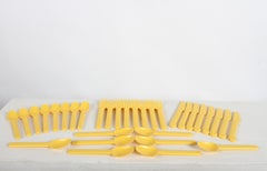 LAUFFER Juego de 32 Cubiertos de Plástico Lexan Amarillo 1978 "Design 10" de Don Wallance