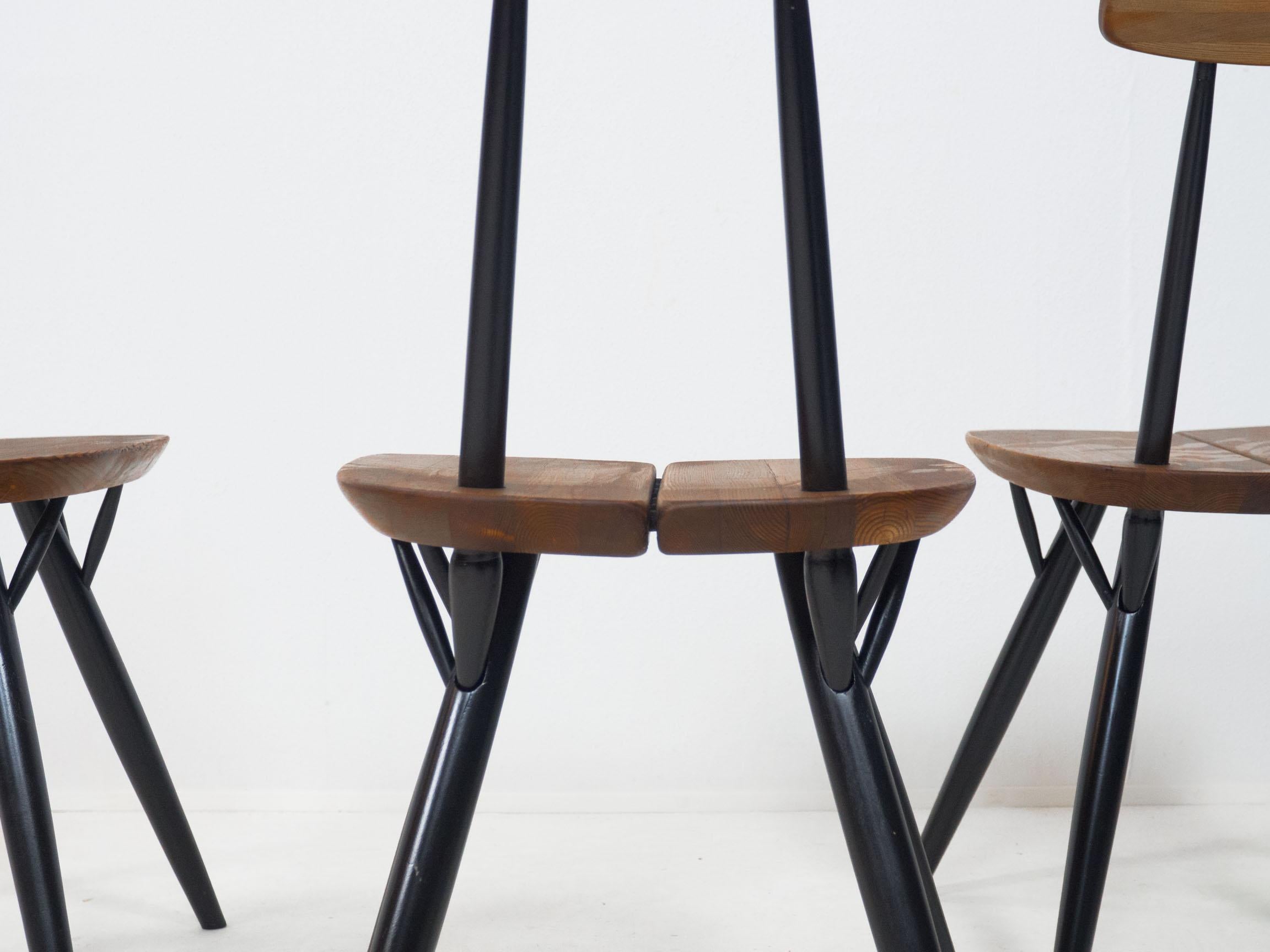 Wood Laukaan Puu set of four ‘Pirkka’ dining chairs – Ilmari Tapiovaara For Sale