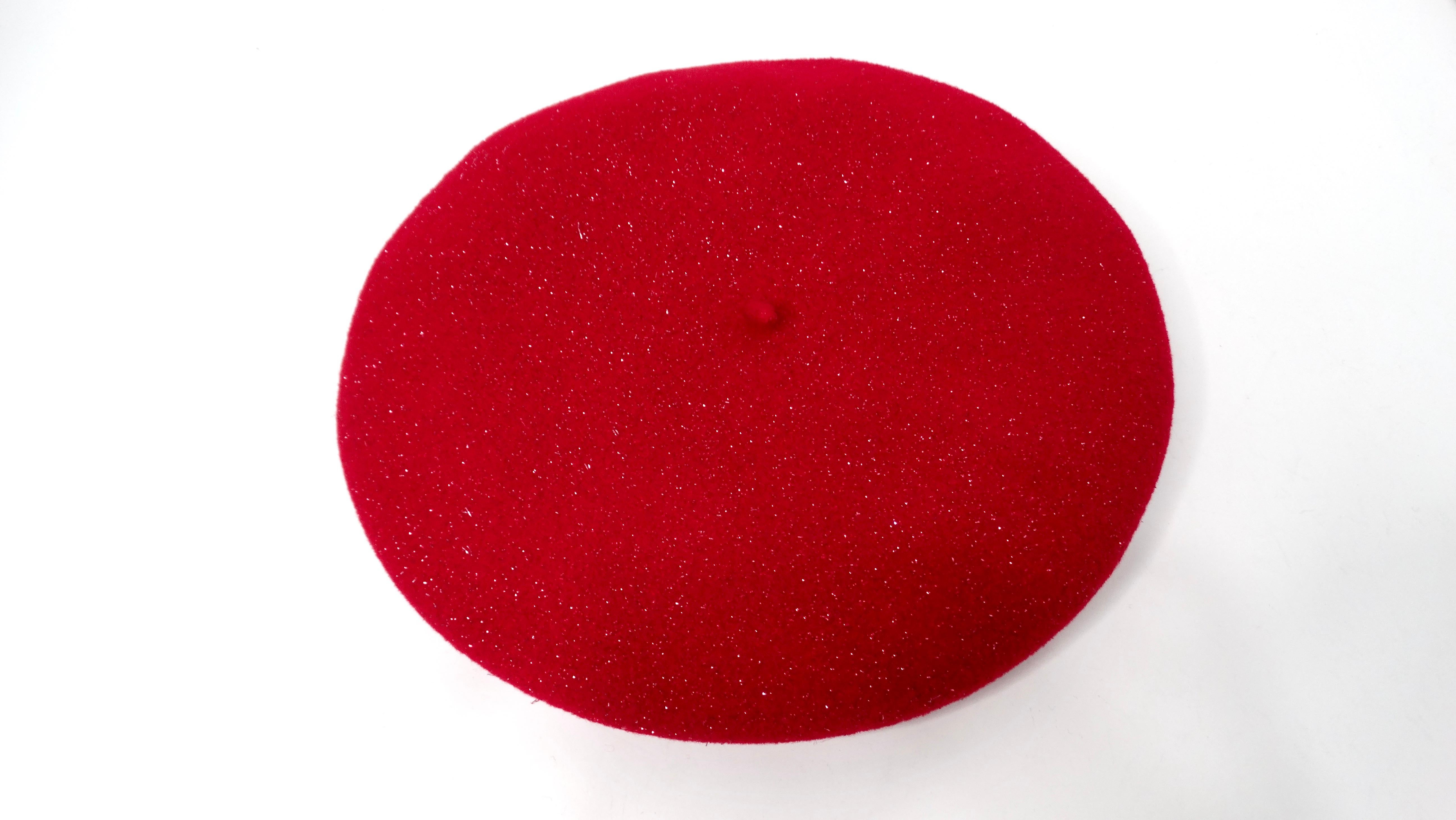 Donna Berretto Laulhere in lana merino francese rosso ciliegia con fascia in pelle di vitello in vendita